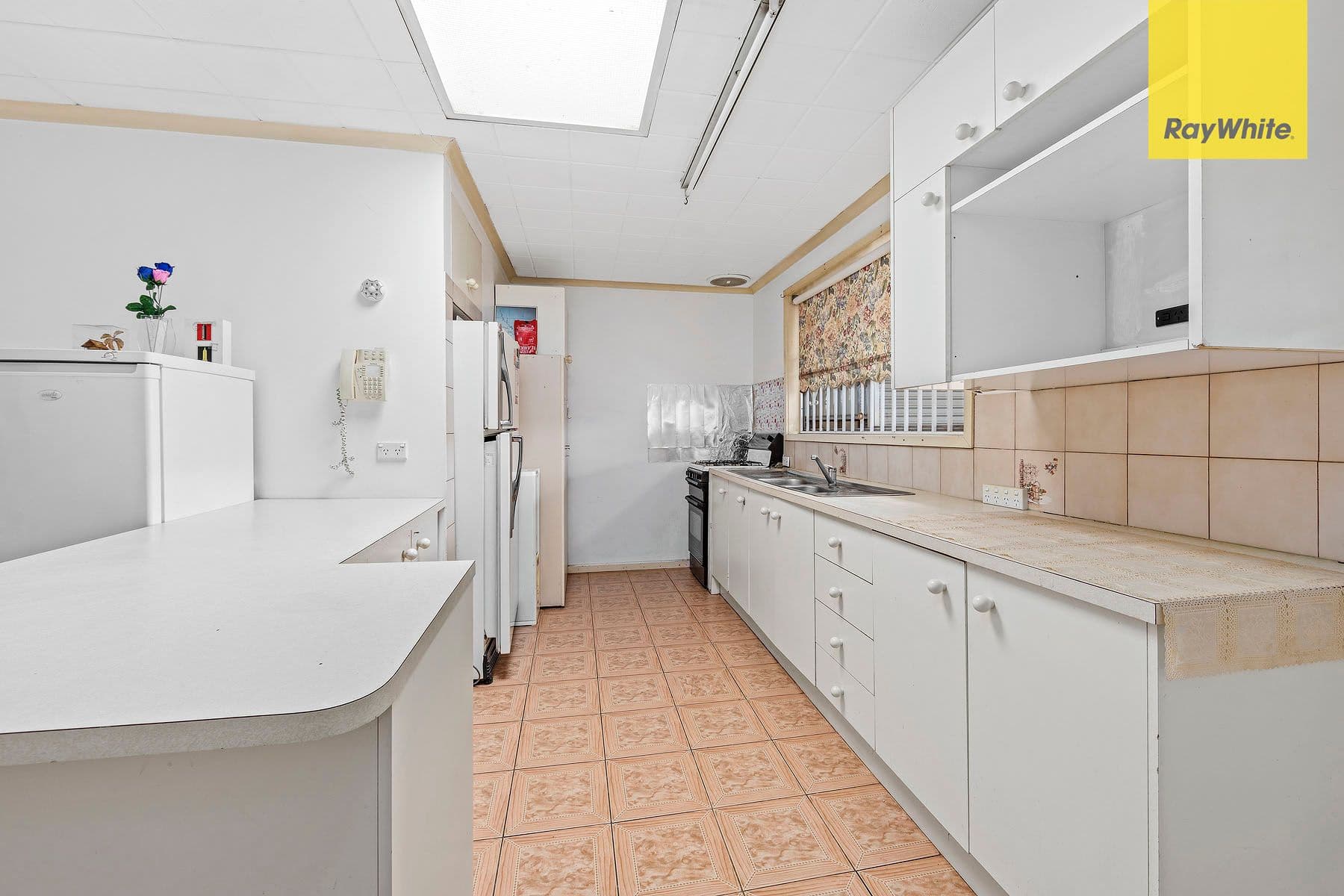 38 Warmington Road, Sunshine West VIC 3020, Sunshine West - Thumbnail 4