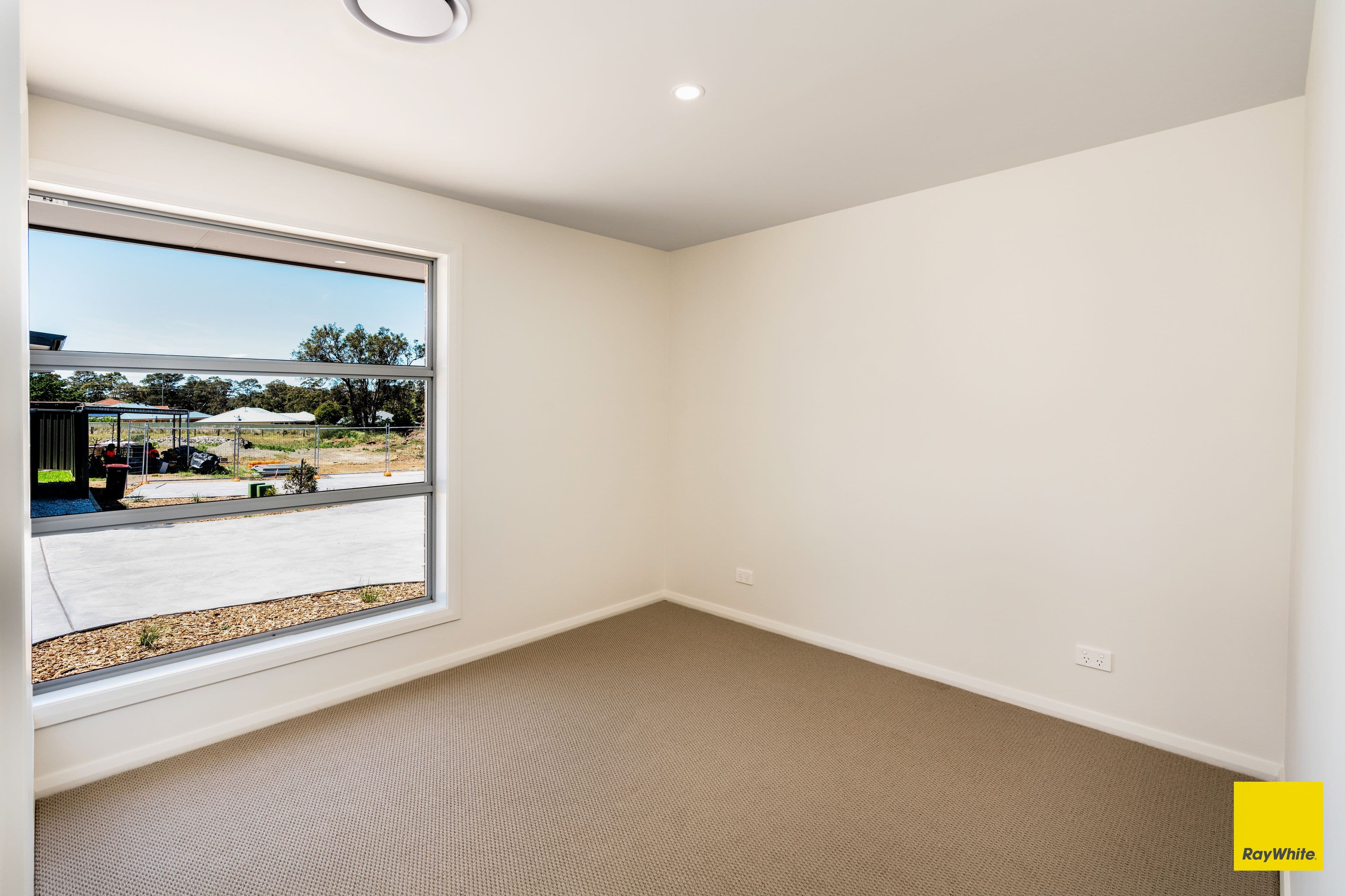 75 Yalwal Road, West Nowra NSW 2541, West Nowra - Thumbnail 6