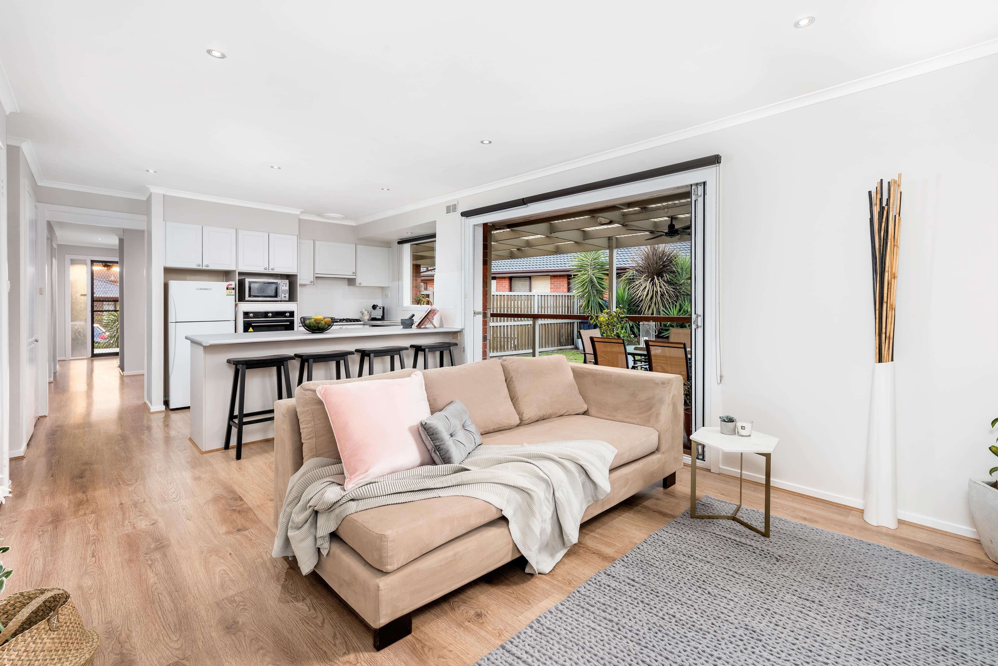 10 Penrith Crescent, Bundoora VIC 3083, Bundoora - Thumbnail 5