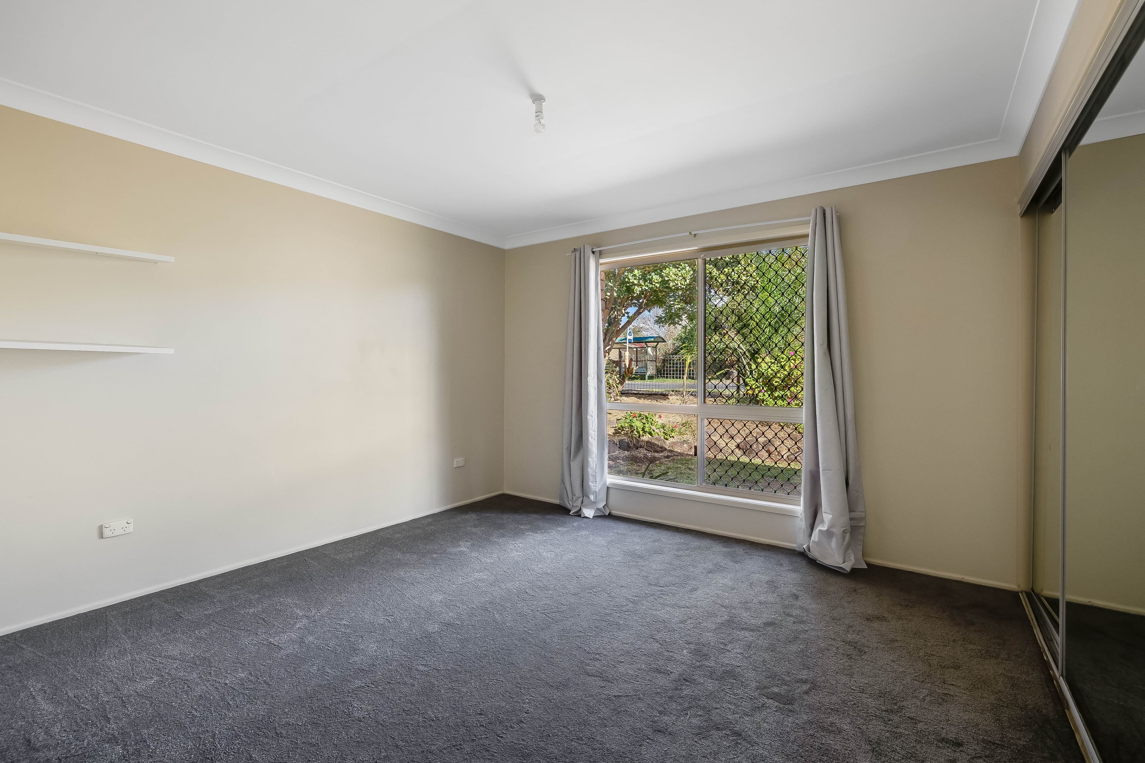 342 West Street, Kearneys Spring QLD 4350, Kearneys Spring - Thumbnail 5