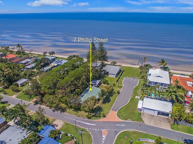7 Phillip Street, Beachmere QLD 4510, Beachmere - Thumbnail 2