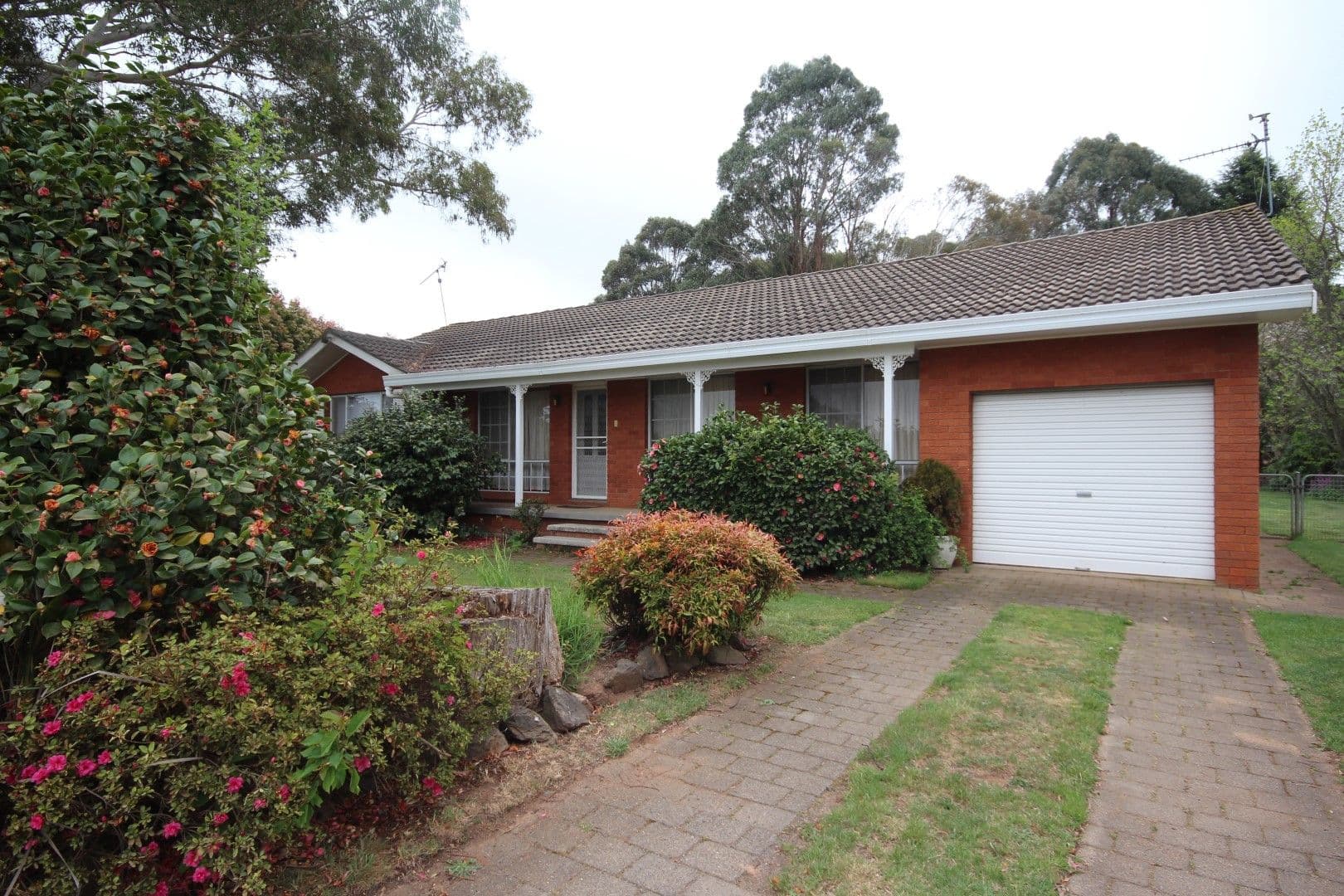22 Springfield Street, Oberon - Thumbnail 2