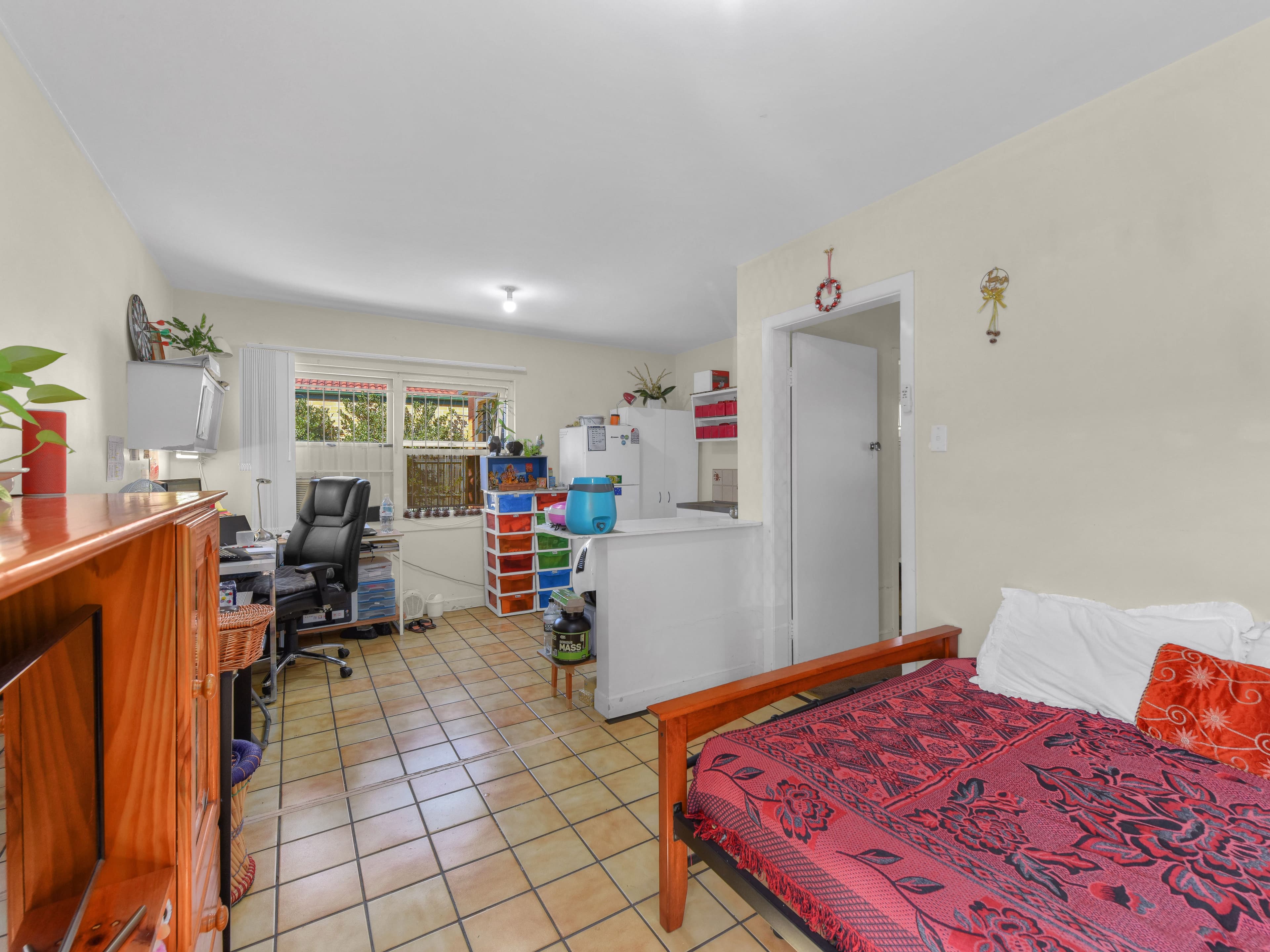 243 Old Cleveland Road, Coorparoo QLD 4151, Coorparoo - Thumbnail 4