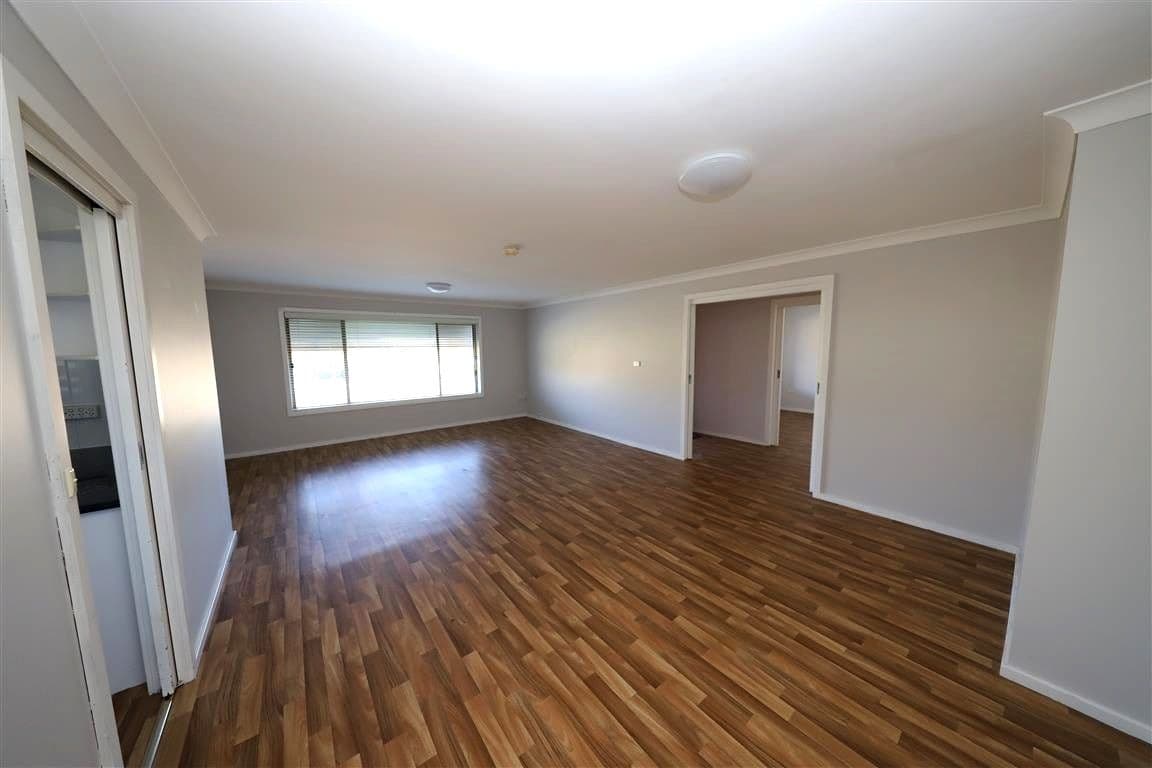 4 Clarence Street, Tumut NSW 2720, Tumut - Thumbnail 4
