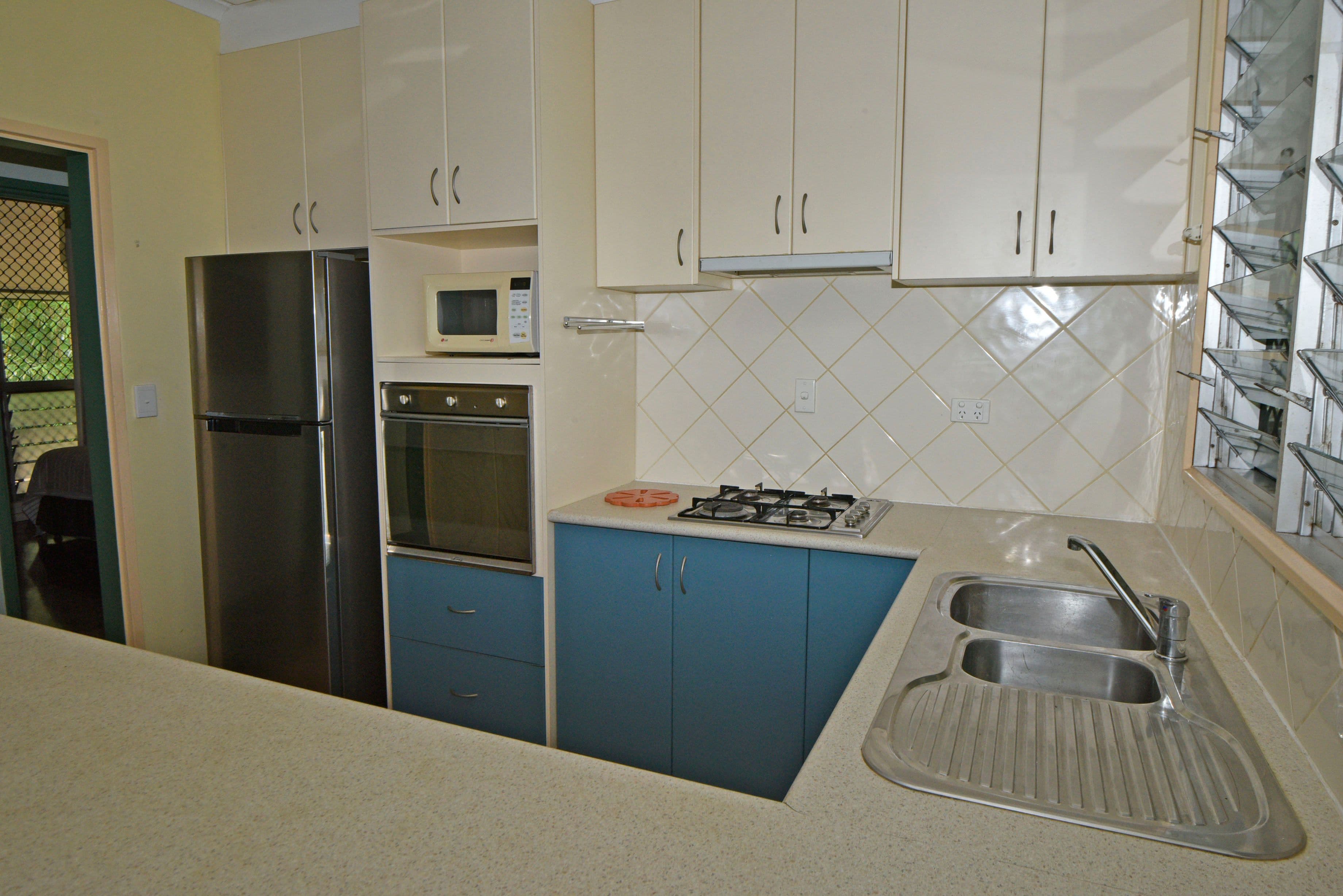 27 Bayfield Road, Malak NT 0812, Malak - Thumbnail 2