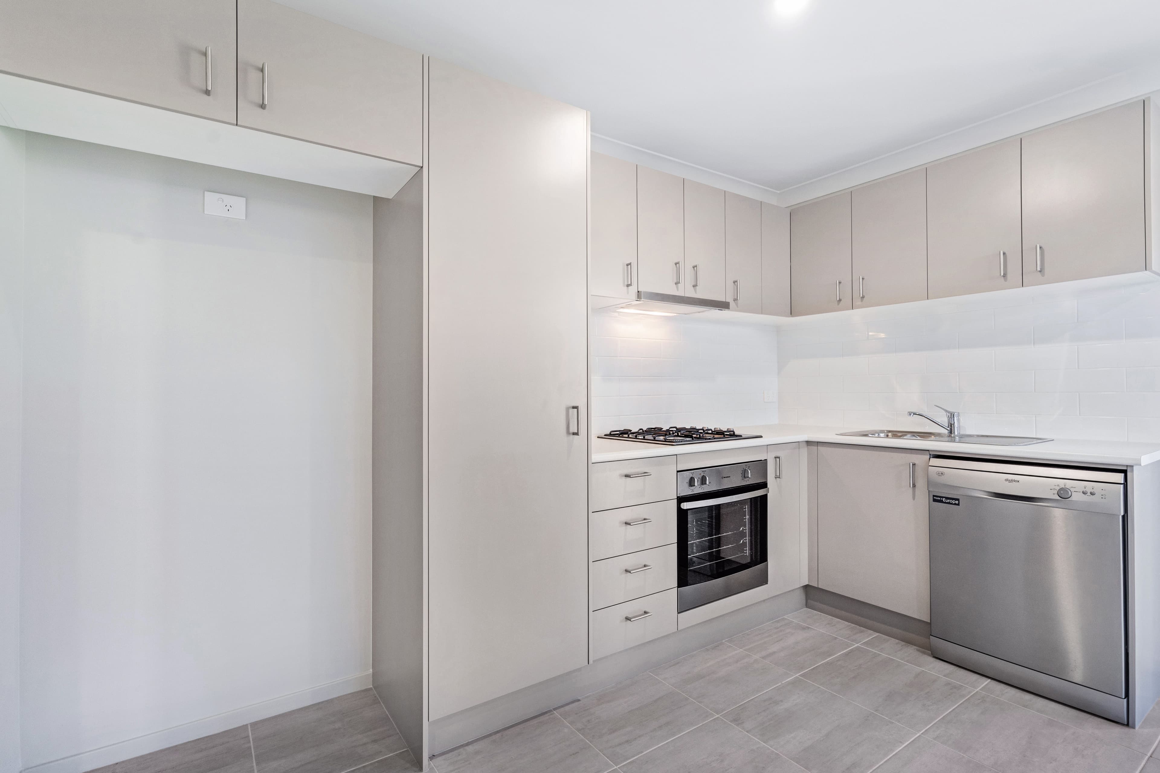 1/20 Glen Ayre Avenue, Cliftleigh NSW 2321, Cliftleigh - Thumbnail 2
