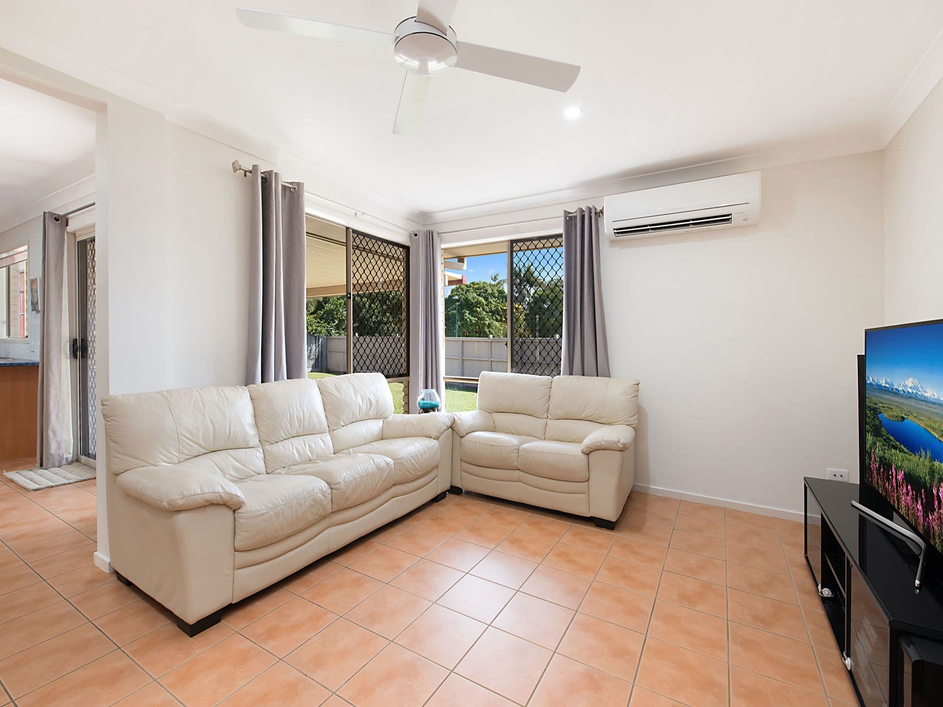 14 Hanwell Court, Little Mountain QLD 4551, Little Mountain - Thumbnail 7