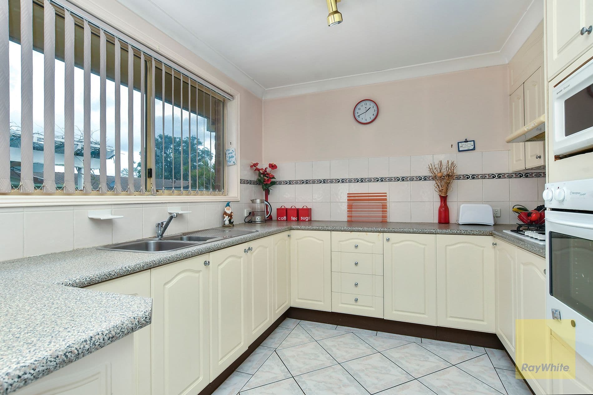 28 McEvoy Avenue, Umina Beach NSW 2257, Umina Beach - Thumbnail 4