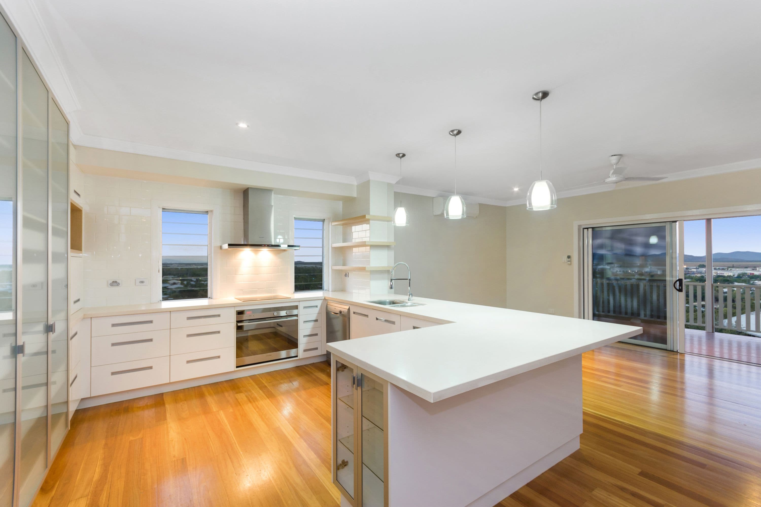 6 Kallanda Street, Mount Louisa QLD 4814, Mount Louisa - Thumbnail 2