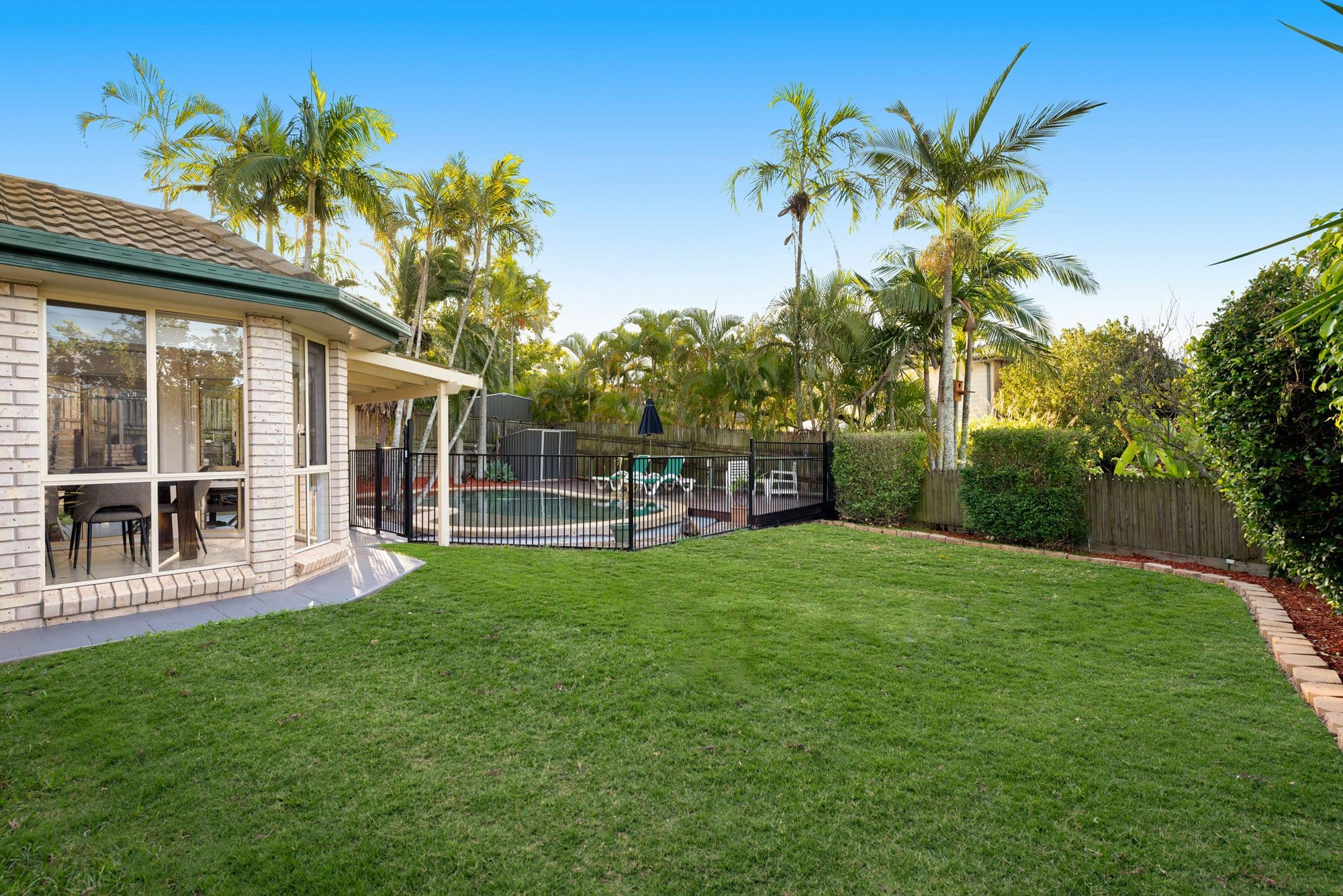5 Saint Clair Crescent, Wishart QLD 4122, Wishart - Thumbnail 3