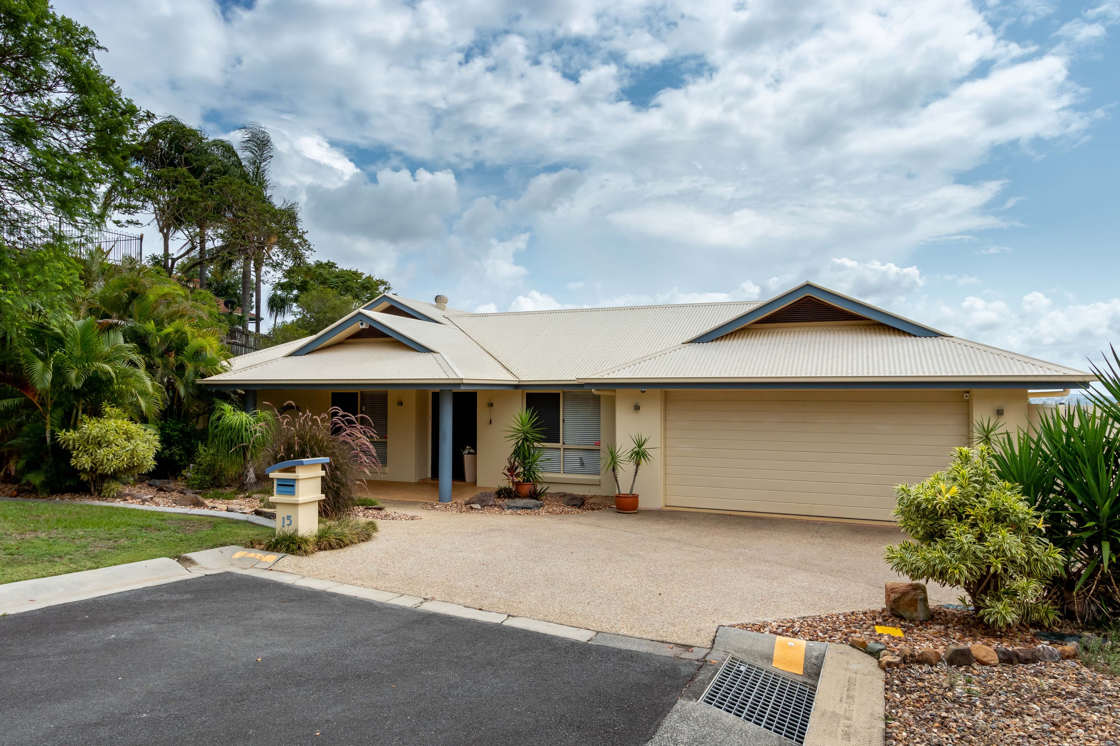 15 Barnhill Terrace, Edens Landing QLD 4207, Edens Landing - Thumbnail 5