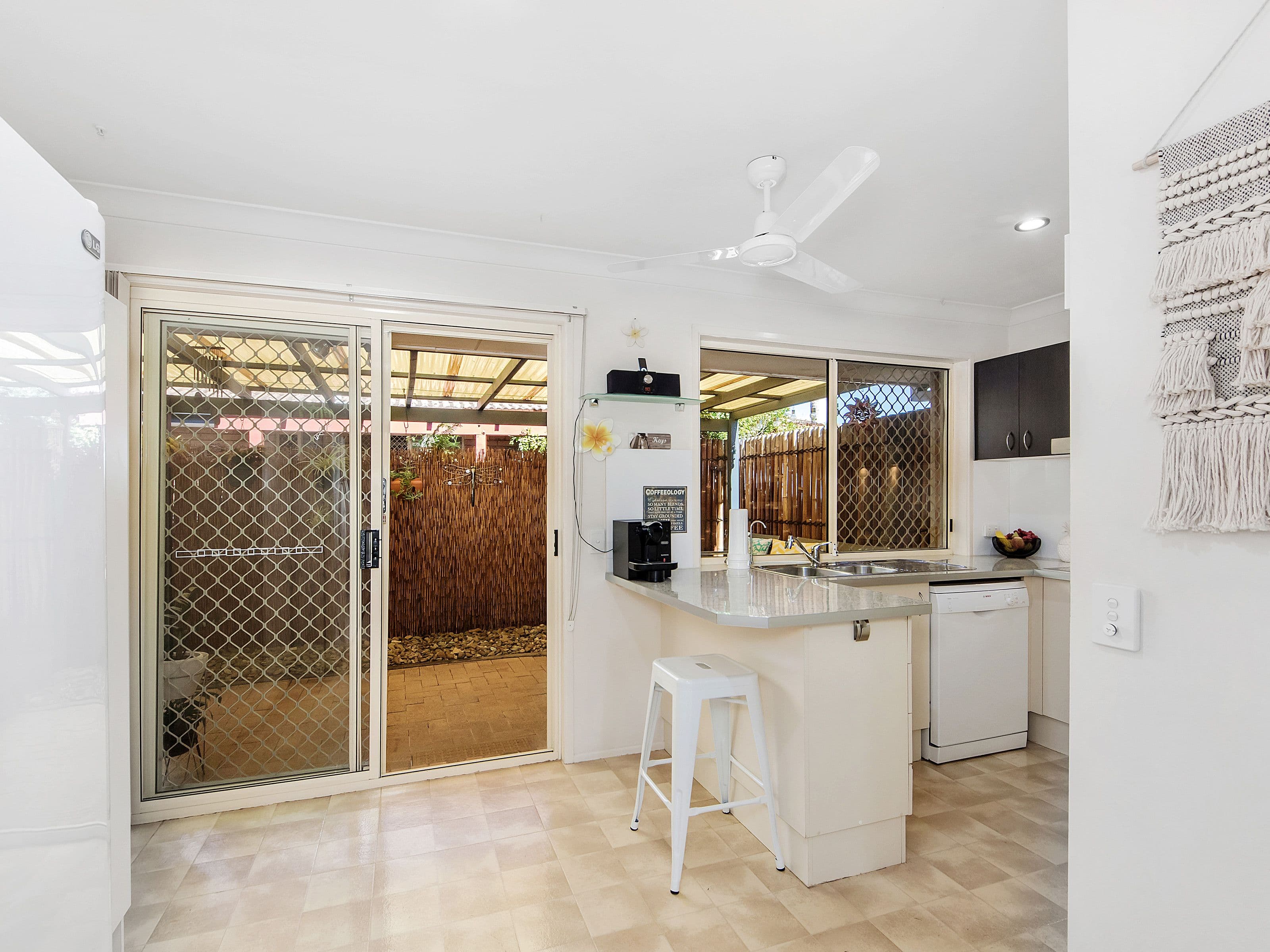 38 Mojave Drive, Burleigh Waters QLD 4220, Burleigh Waters - Thumbnail 4