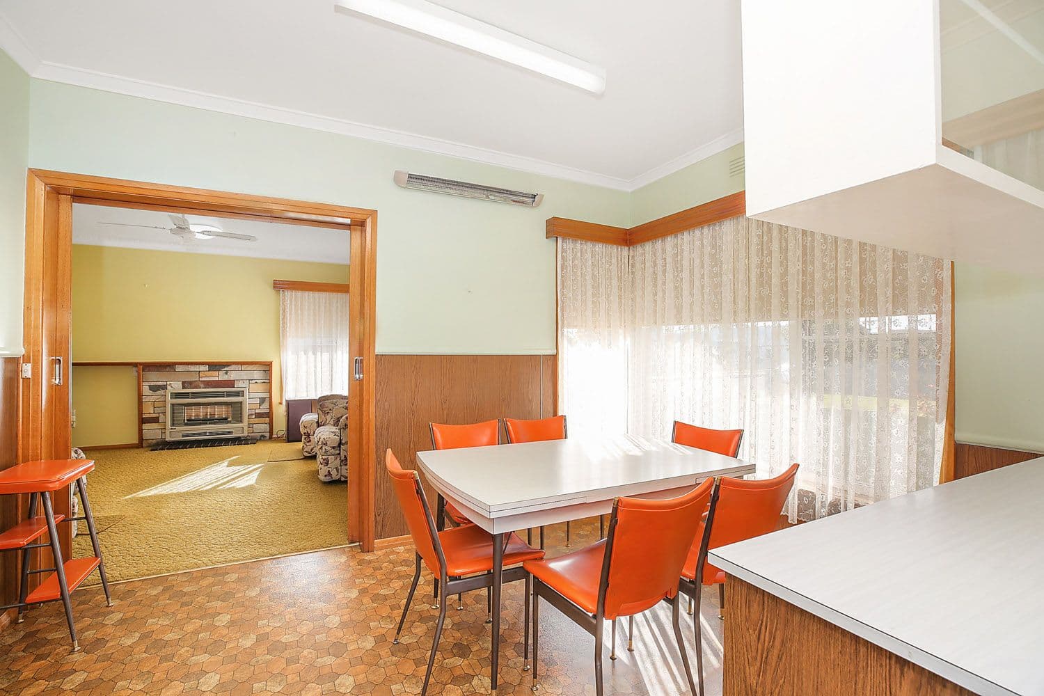 39 Silvester Street, Cobden VIC 3266, Cobden - Thumbnail 4