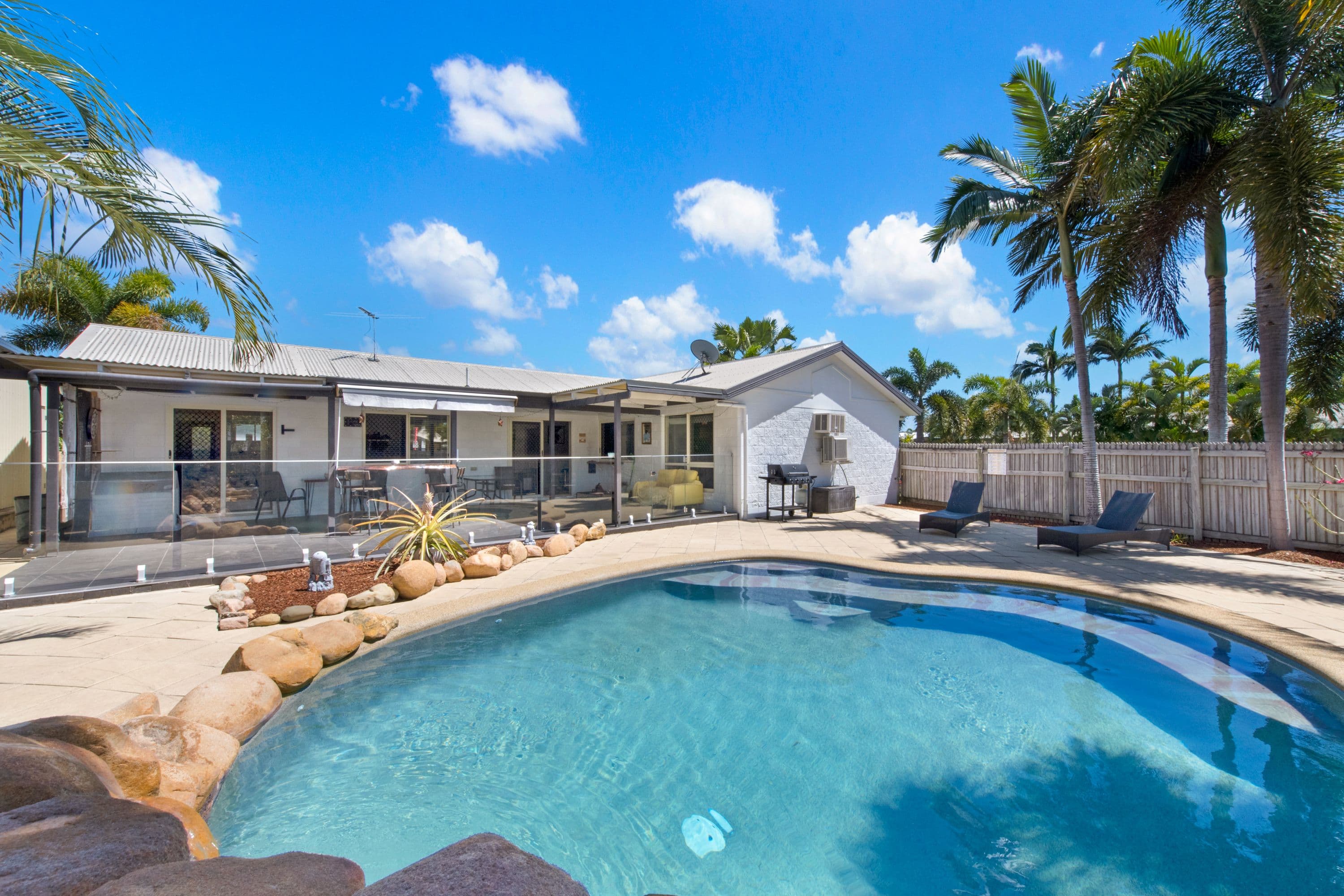 1 Donostia Crescent, Bushland Beach QLD 4818, Bushland Beach - Image 1