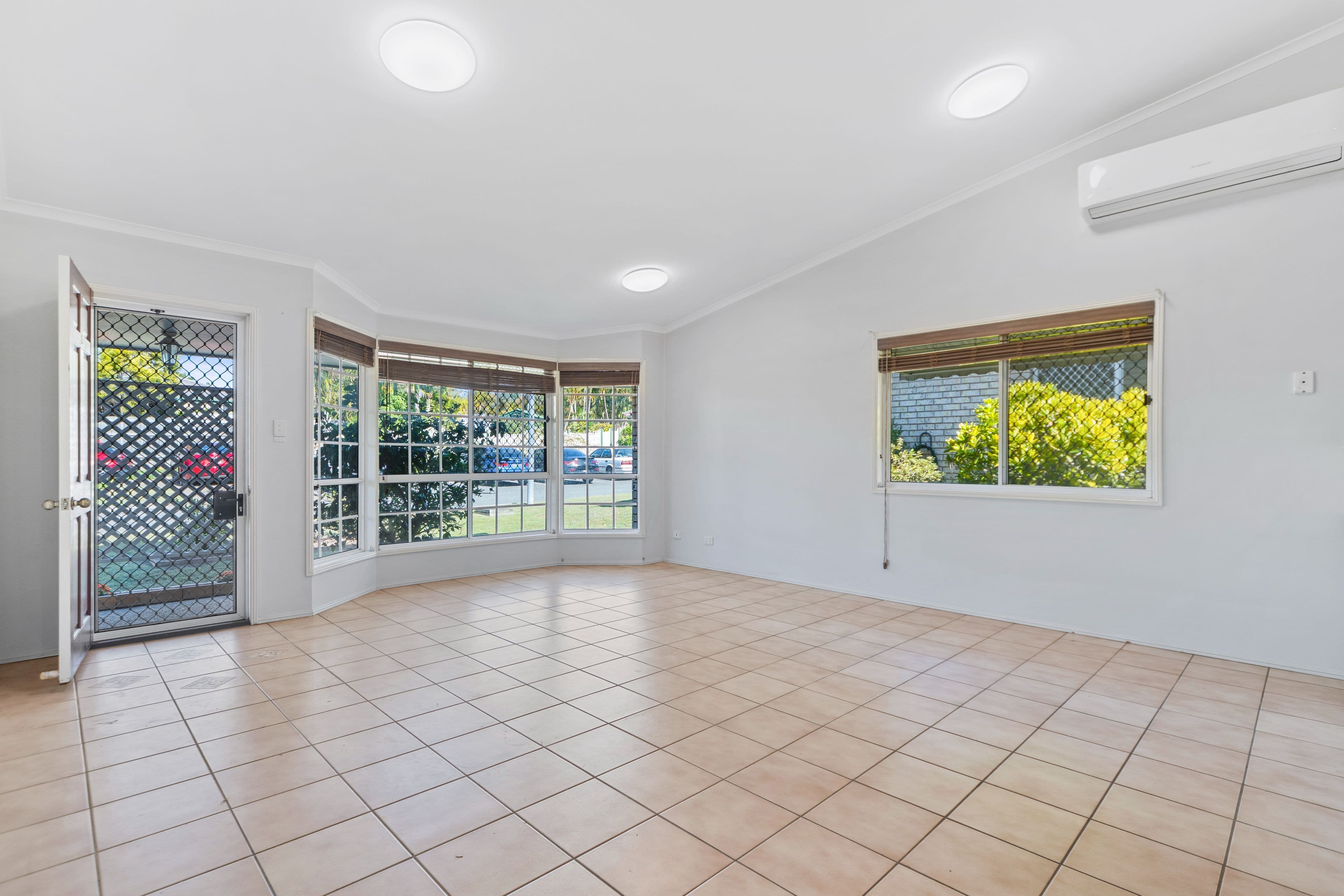 17-19 Burpengary Road, Burpengary QLD 4505, Burpengary - Thumbnail 3