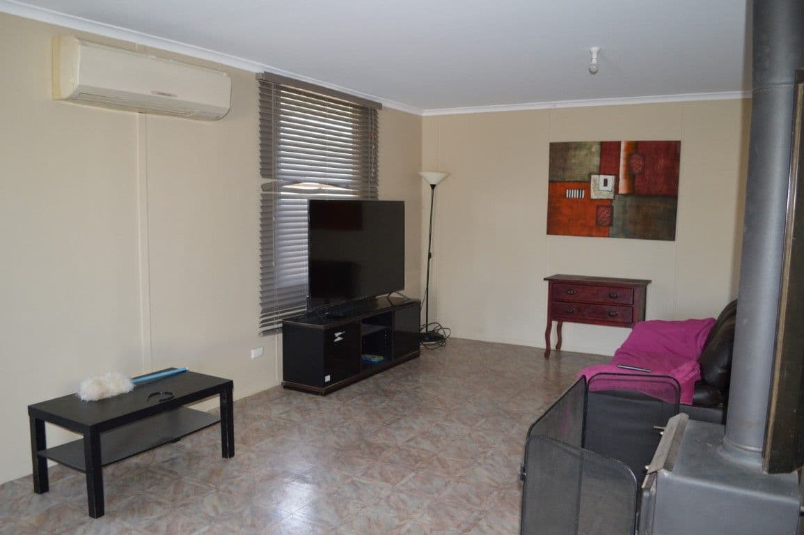 37 Sturt Pea Crescent, Kambalda West WA 6442, Kambalda West - Thumbnail 2