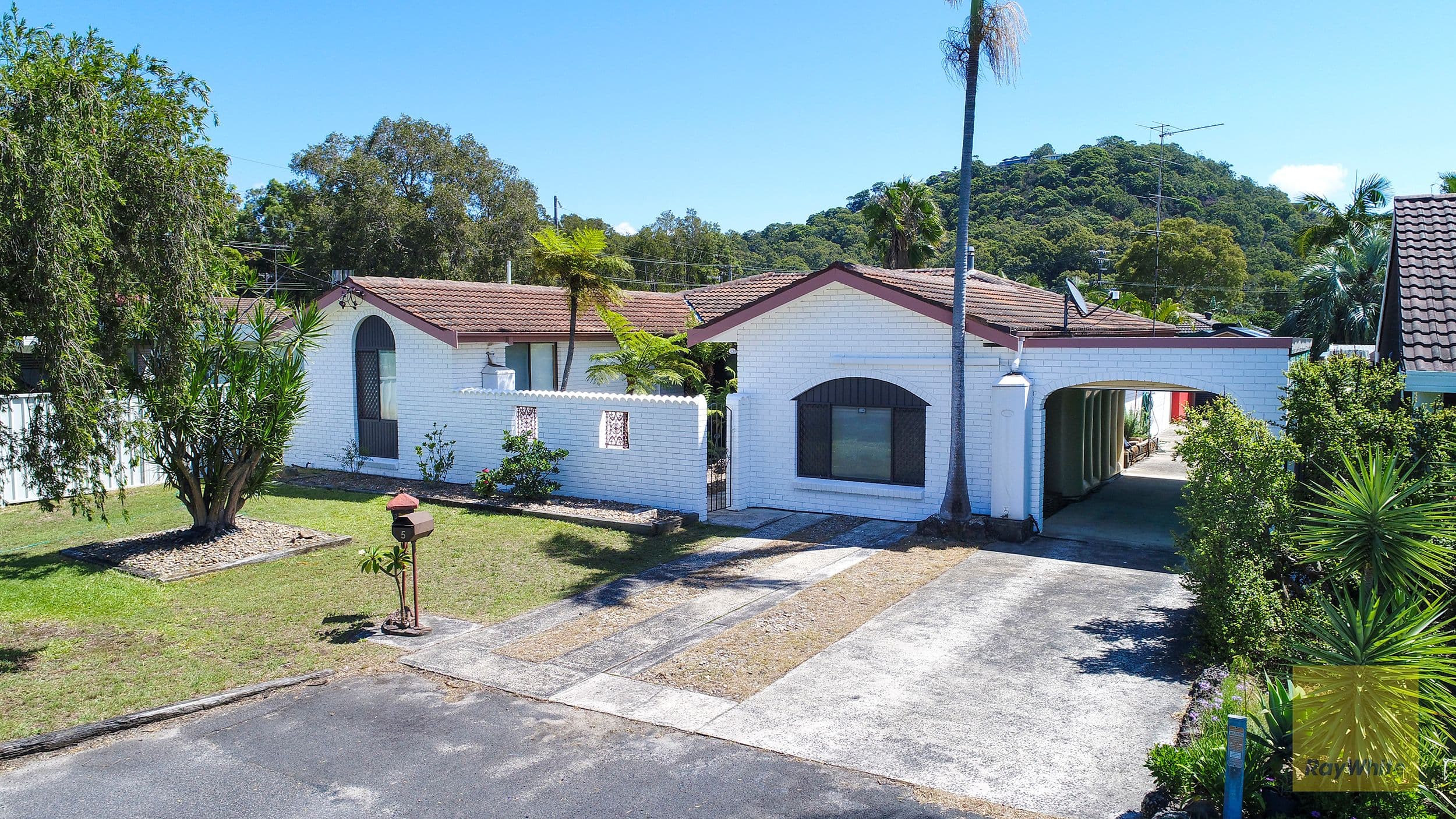 5 Sea Street, Umina Beach - Image 1