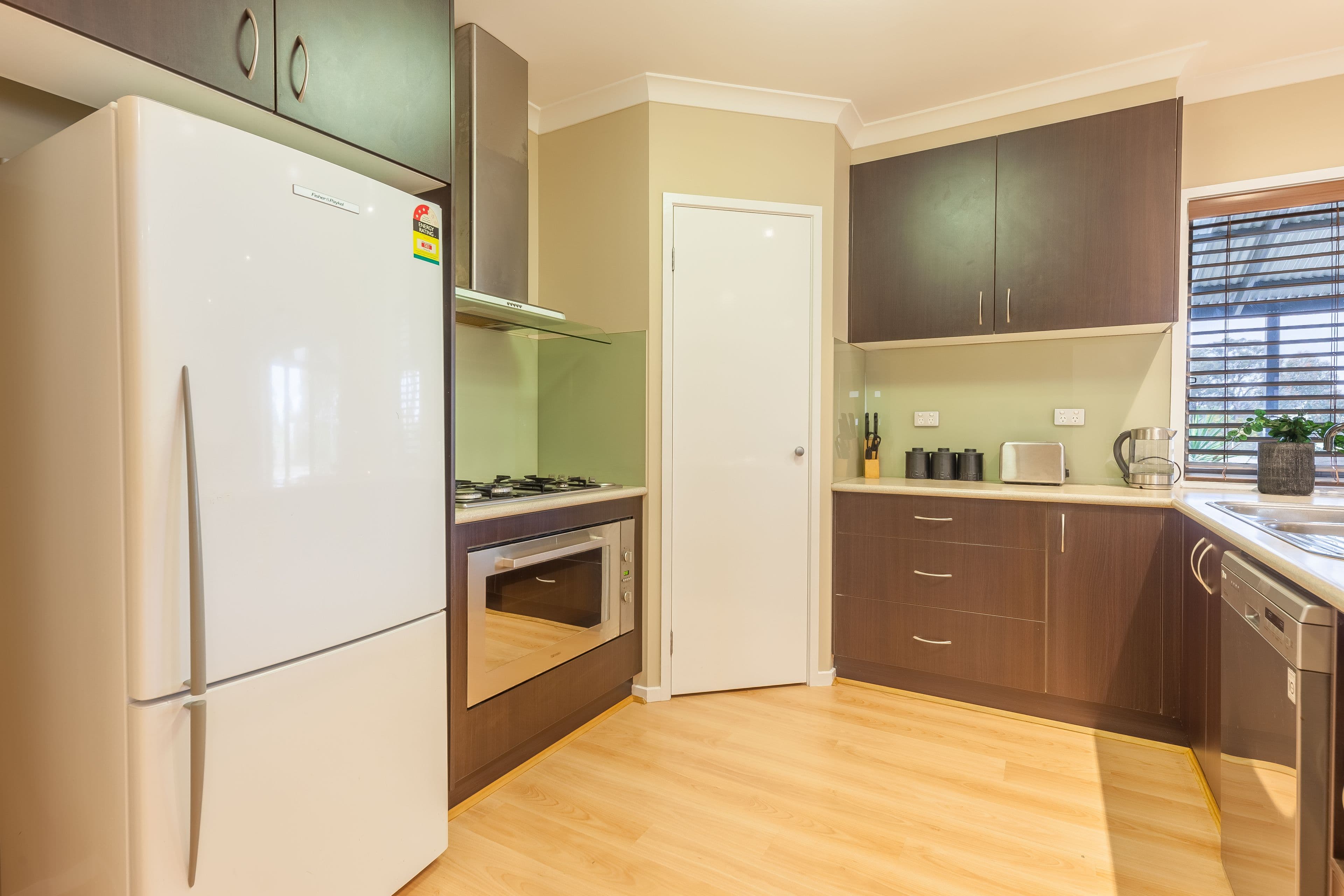 1-3 Jacaranda Avenue, Rutherglen VIC 3685, Rutherglen - Thumbnail 8