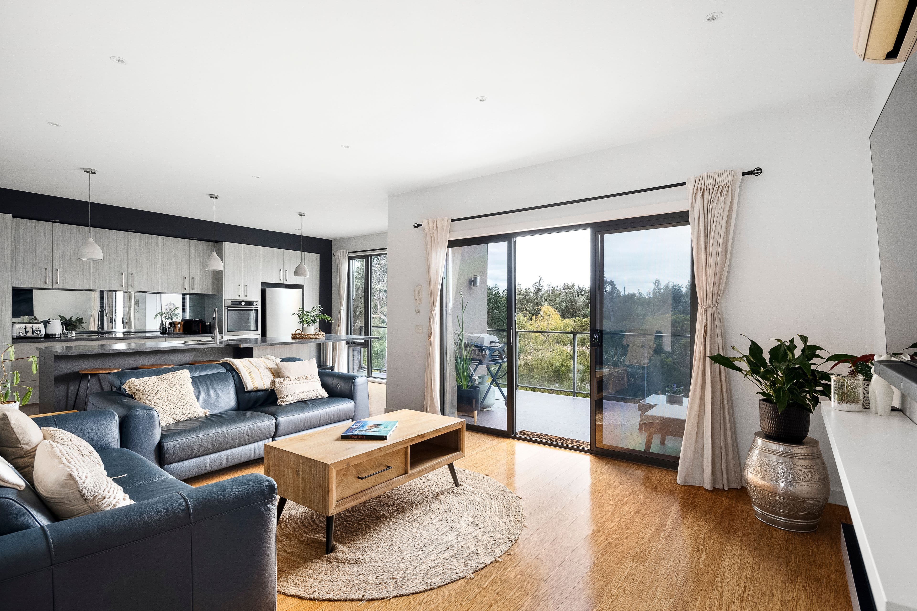 39-41 Nepean Highway, Seaford VIC 3198, Seaford - Thumbnail 2