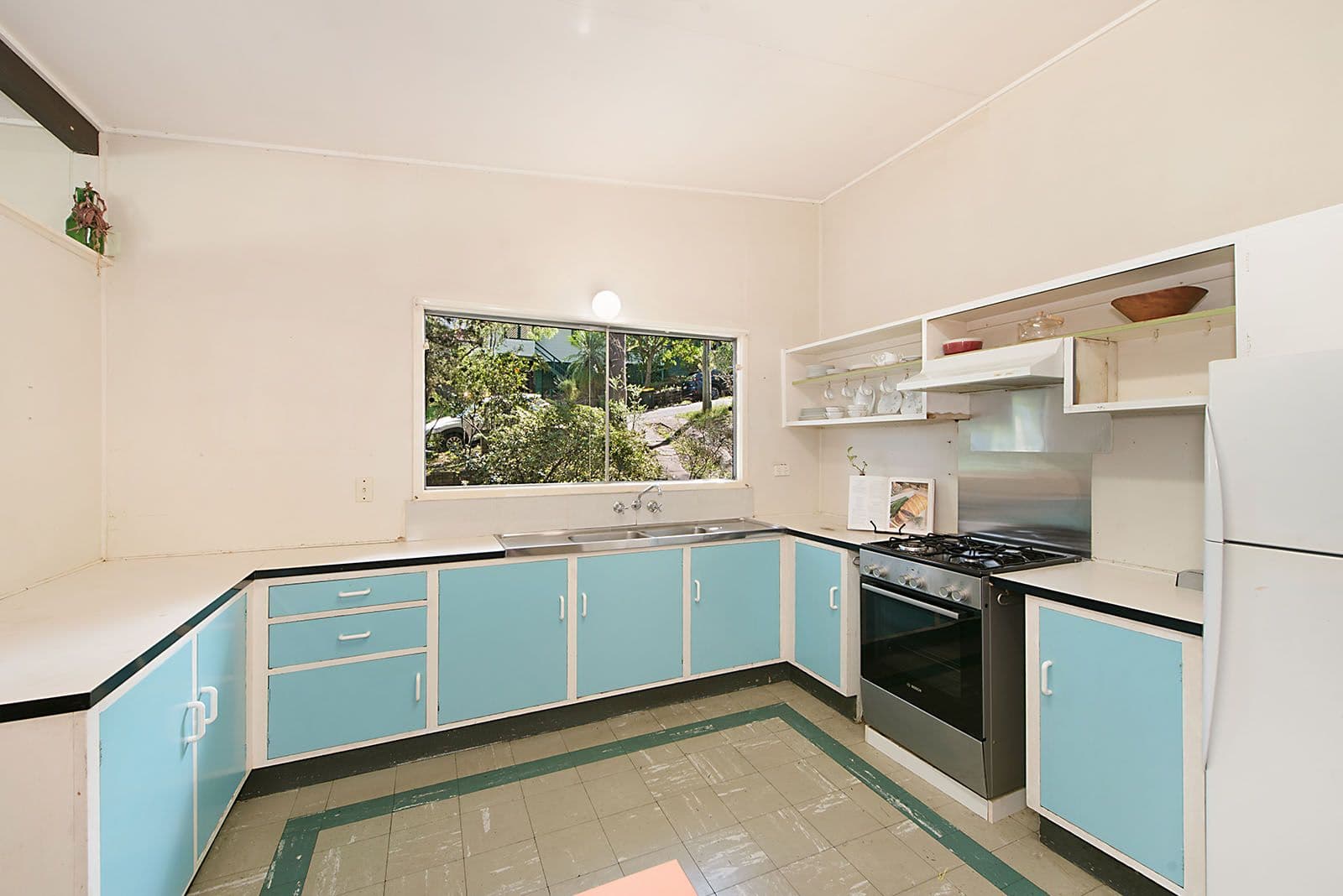 8 Henry Street, Chapel Hill QLD 4069, Chapel Hill - Thumbnail 8