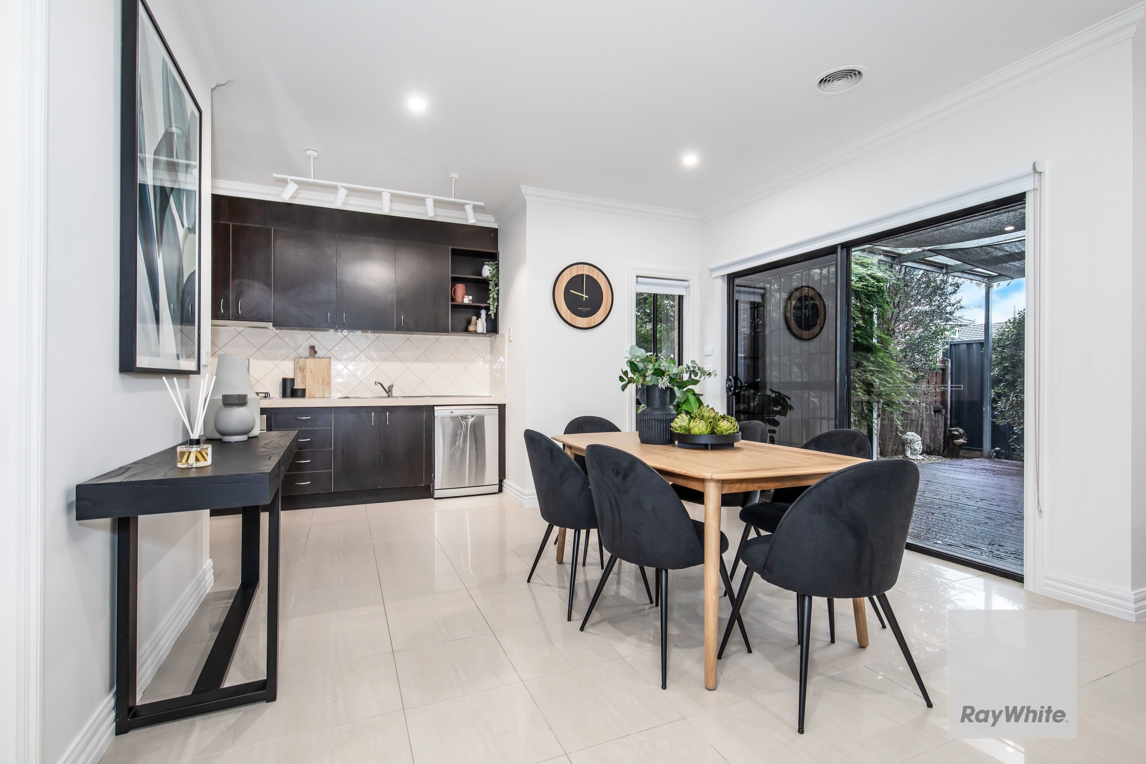 44 Lewin Street, Deer Park VIC 3023, Deer Park - Thumbnail 4