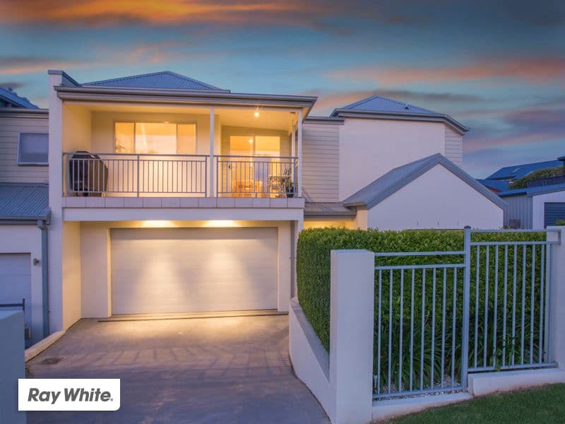 18 North Kiama Drive, Kiama Downs NSW 2533, Kiama Downs - Image 1