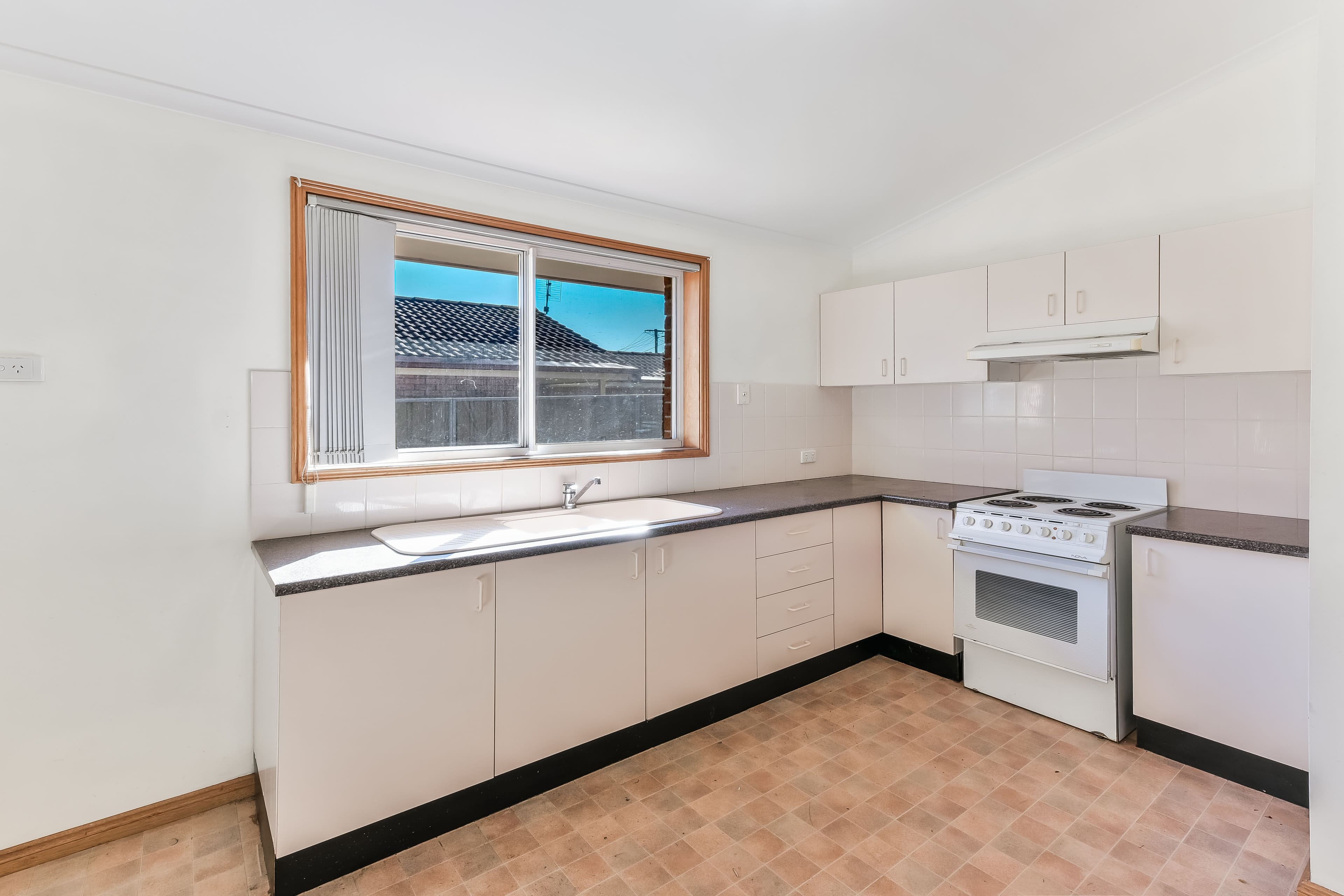 25 Abelia Street, Tahmoor - Thumbnail 2