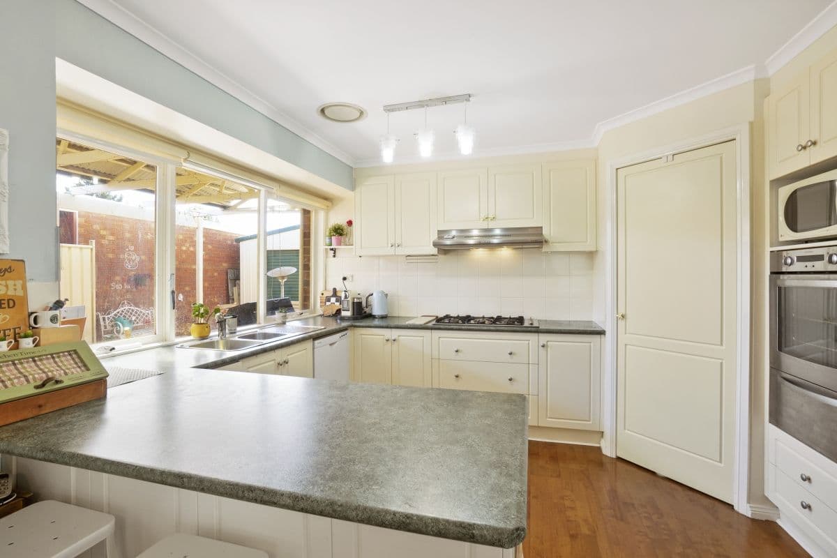 2 Dennison Avenue, Hoppers Crossing VIC 3029, Hoppers Crossing - Thumbnail 5