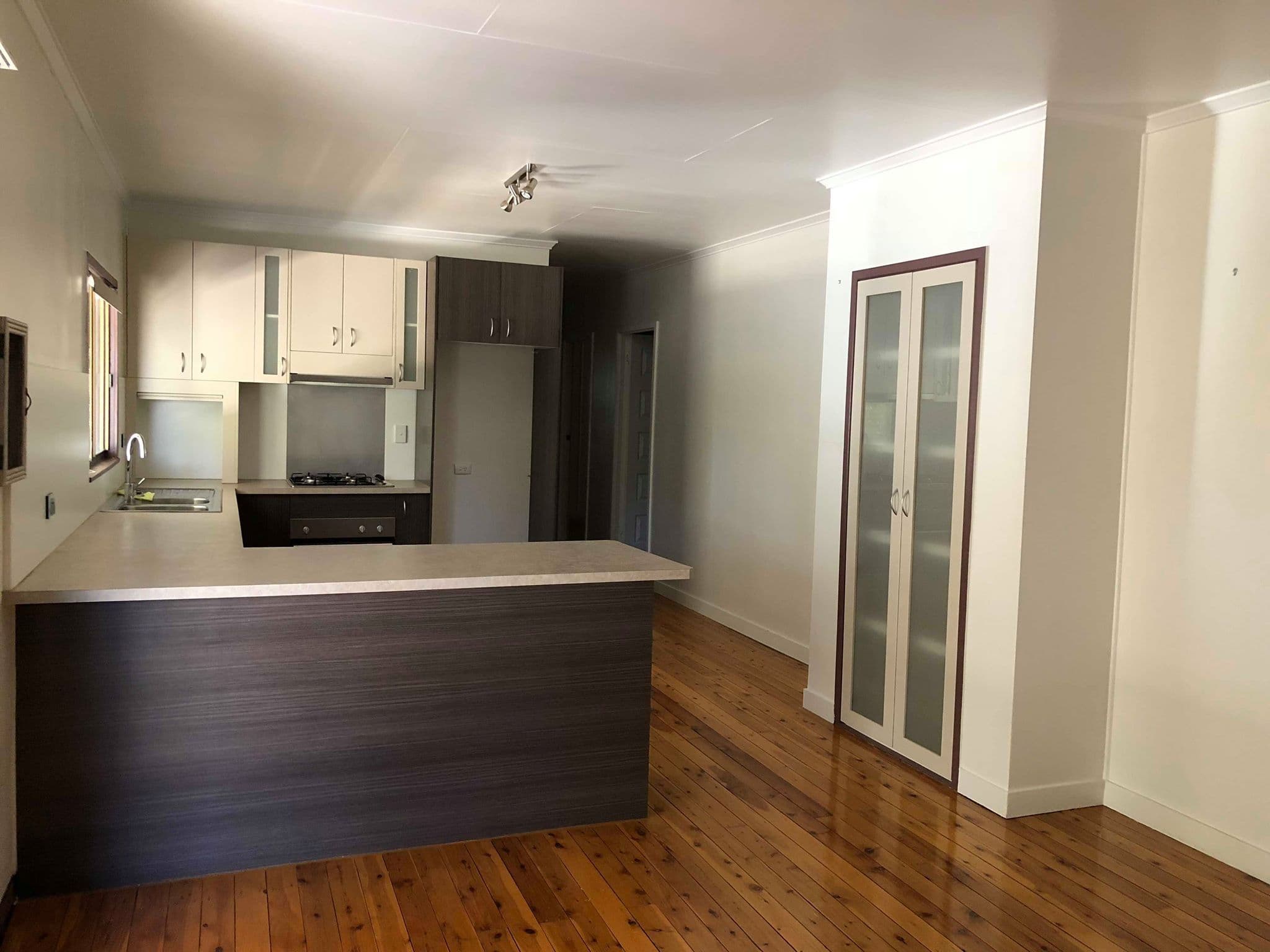162 Edward Street, Charleville QLD 4470, Charleville - Thumbnail 2