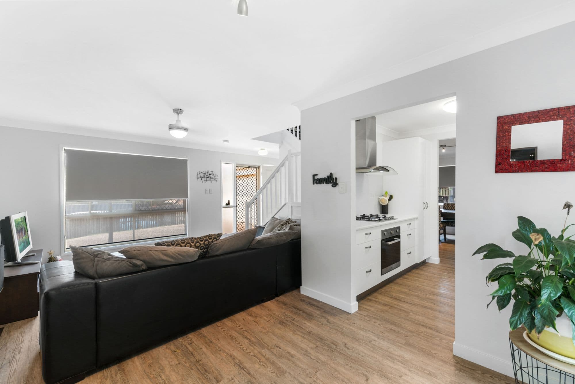7 Bilinga Place, Kallangur QLD 4503, Kallangur - Thumbnail 2