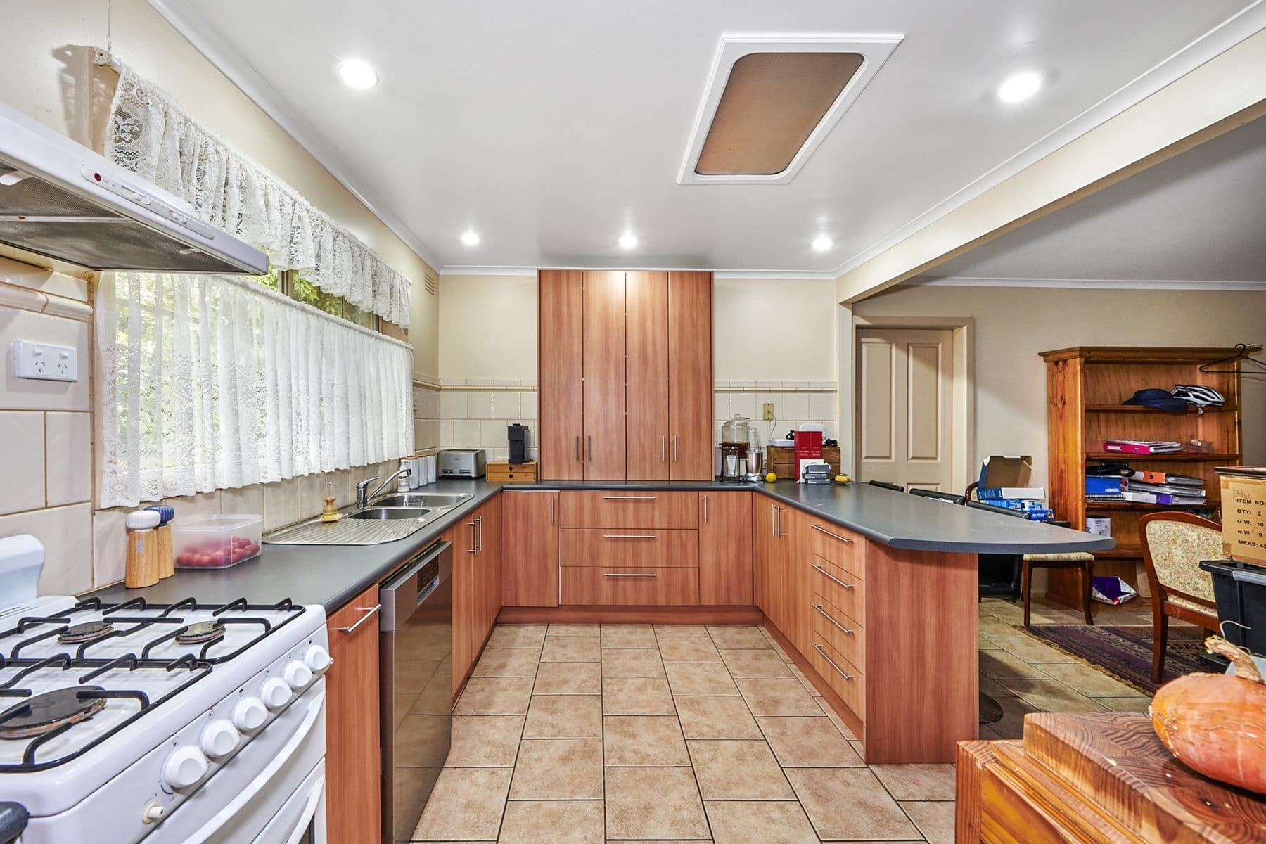 41 Erica Avenue, Boronia VIC 3155, Boronia - Thumbnail 3