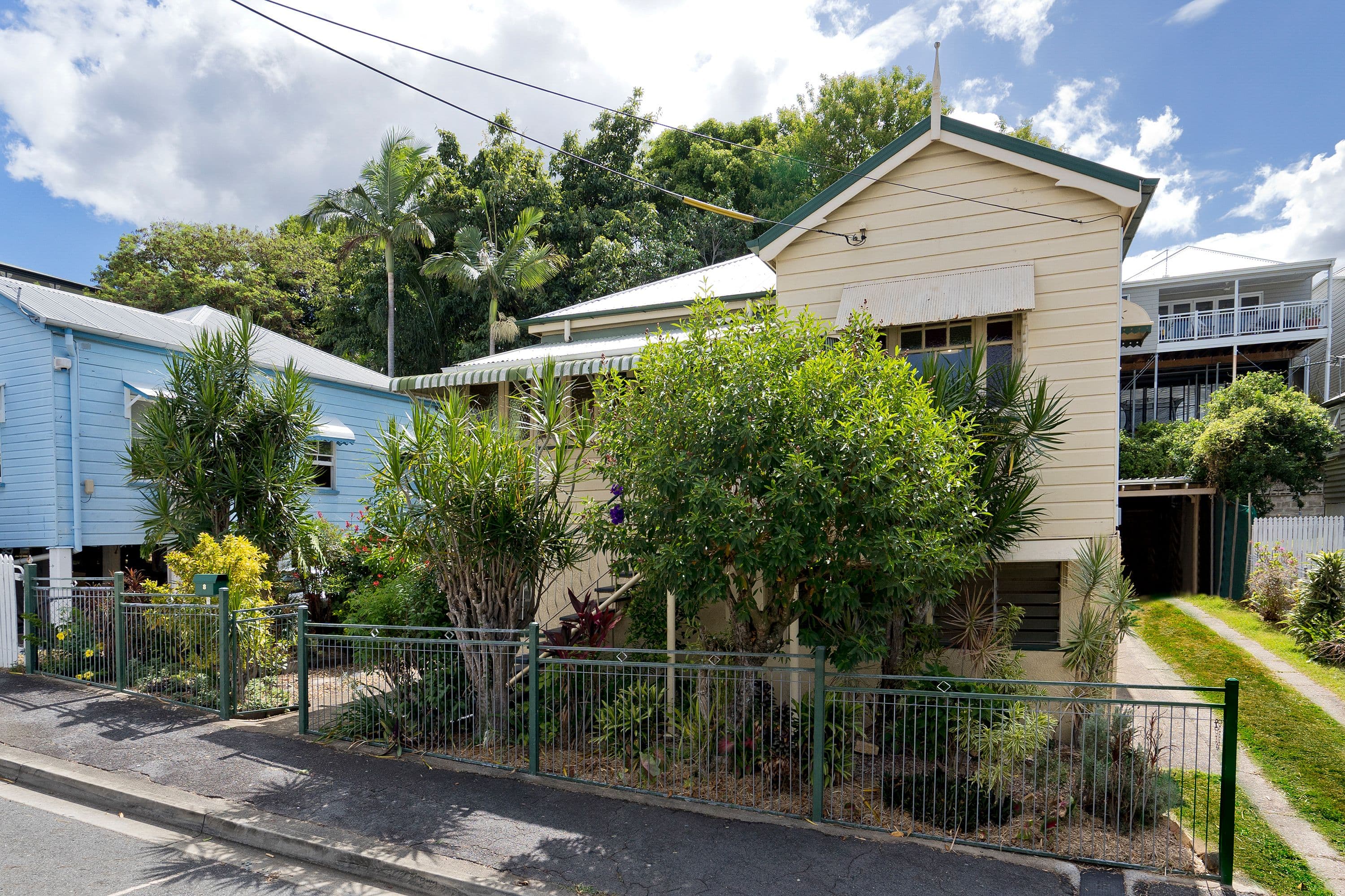 8 Confederate Street, Red Hill QLD 4059, Red Hill - Thumbnail 2