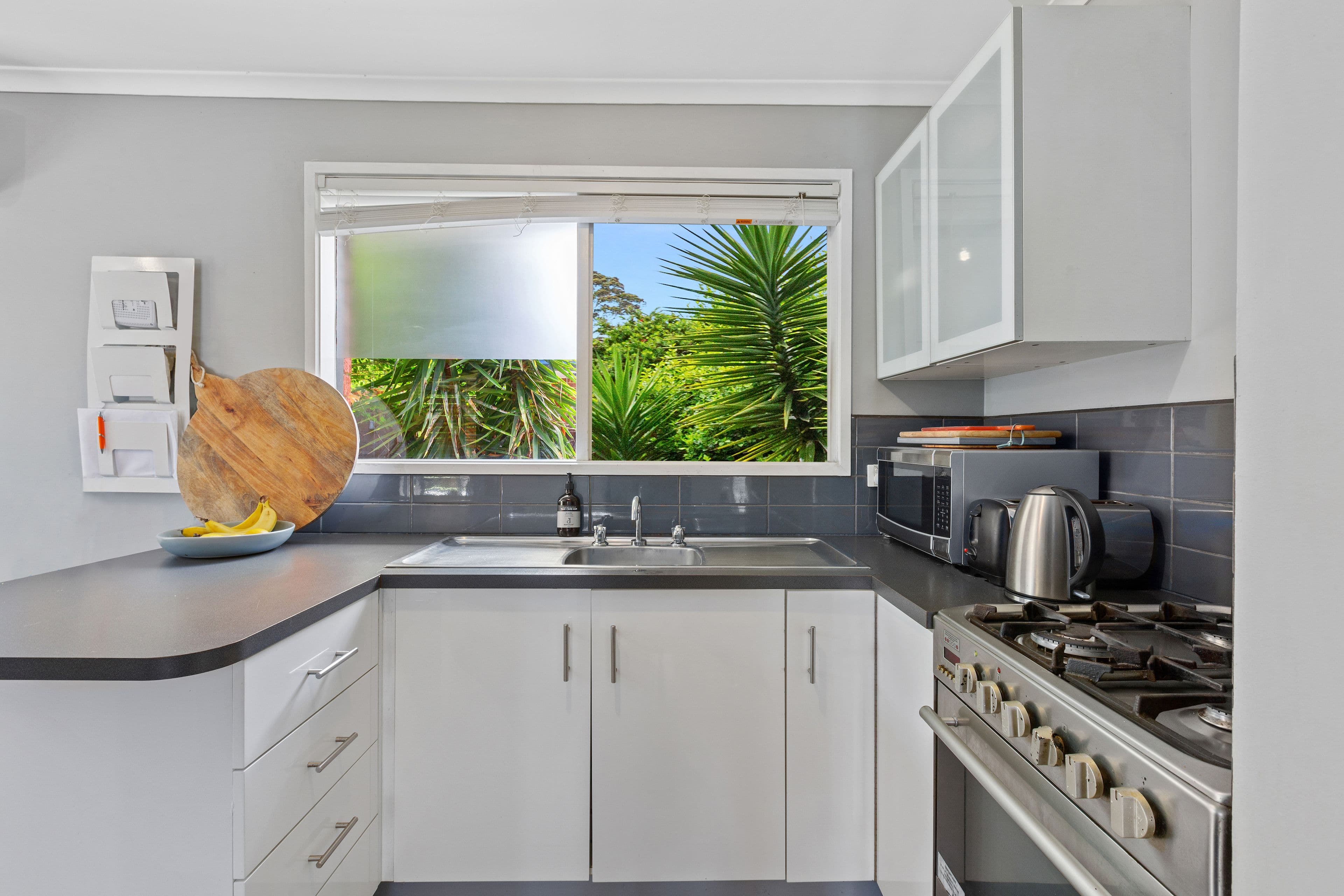 208 Hall Road, Carrum Downs VIC 3201, Carrum Downs - Thumbnail 2