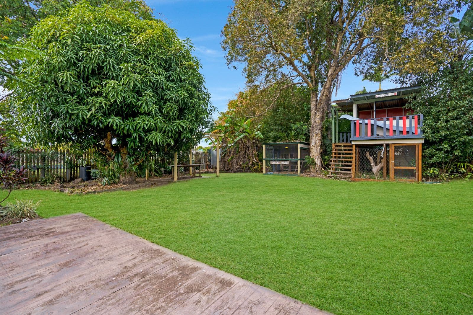 10 Paradise Street, Nerang QLD 4211, Nerang - Thumbnail 2
