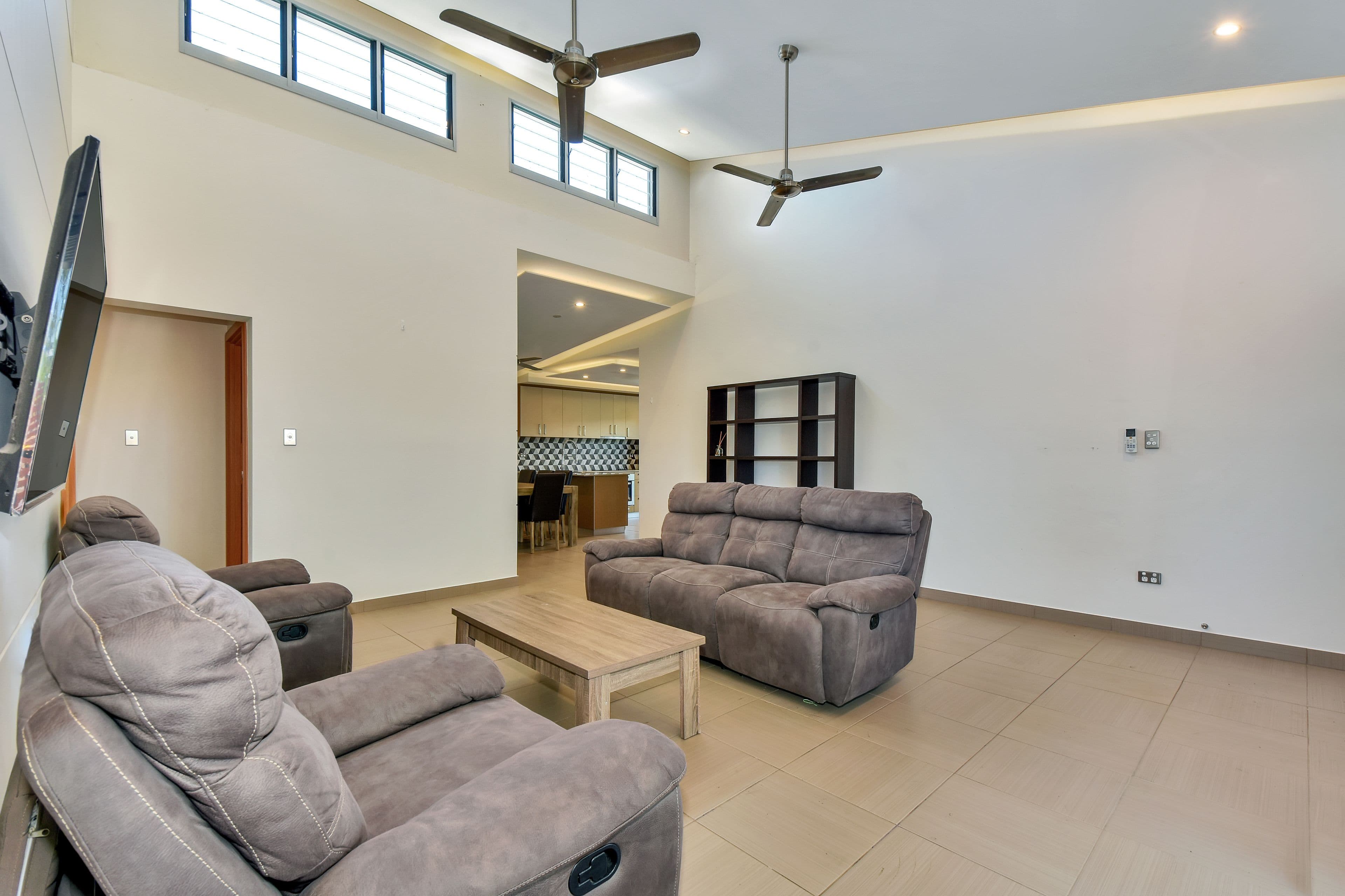 1 Mahoney Street, Muirhead NT 0810, Muirhead - Thumbnail 4