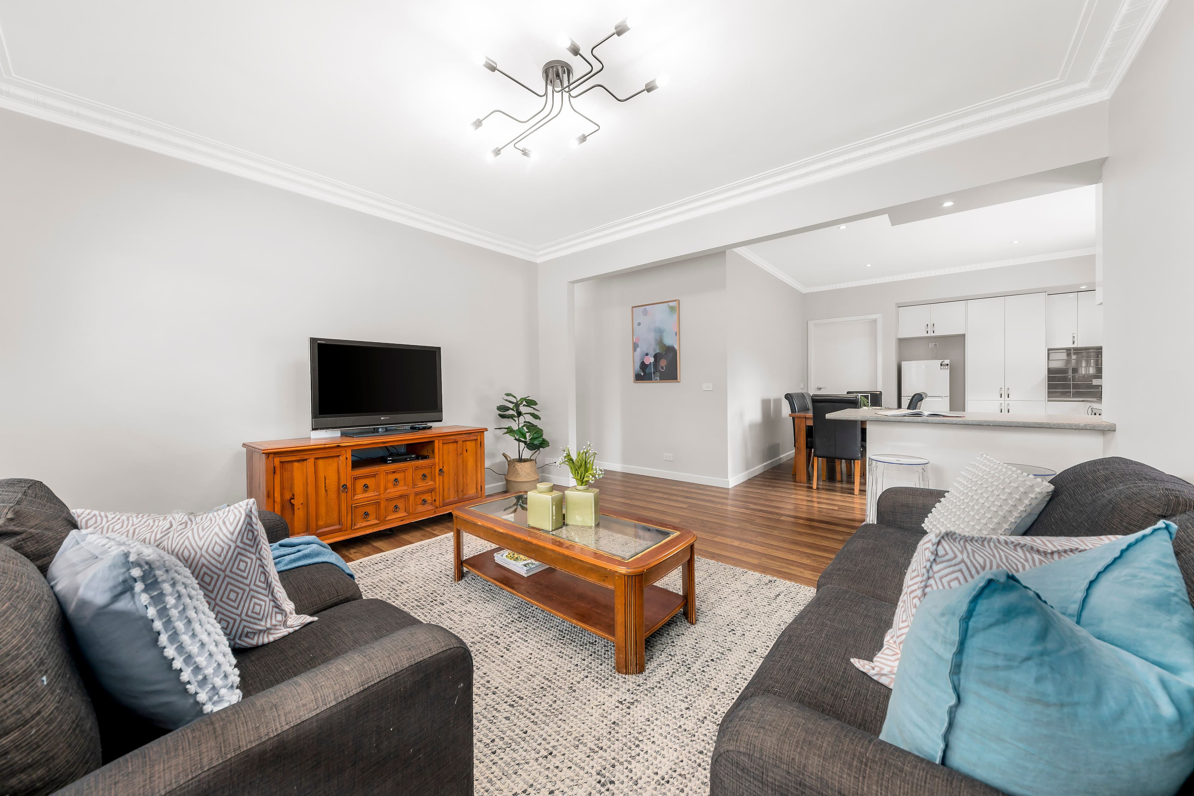 44 Barkly Street, Ringwood VIC 3134, Ringwood - Thumbnail 3