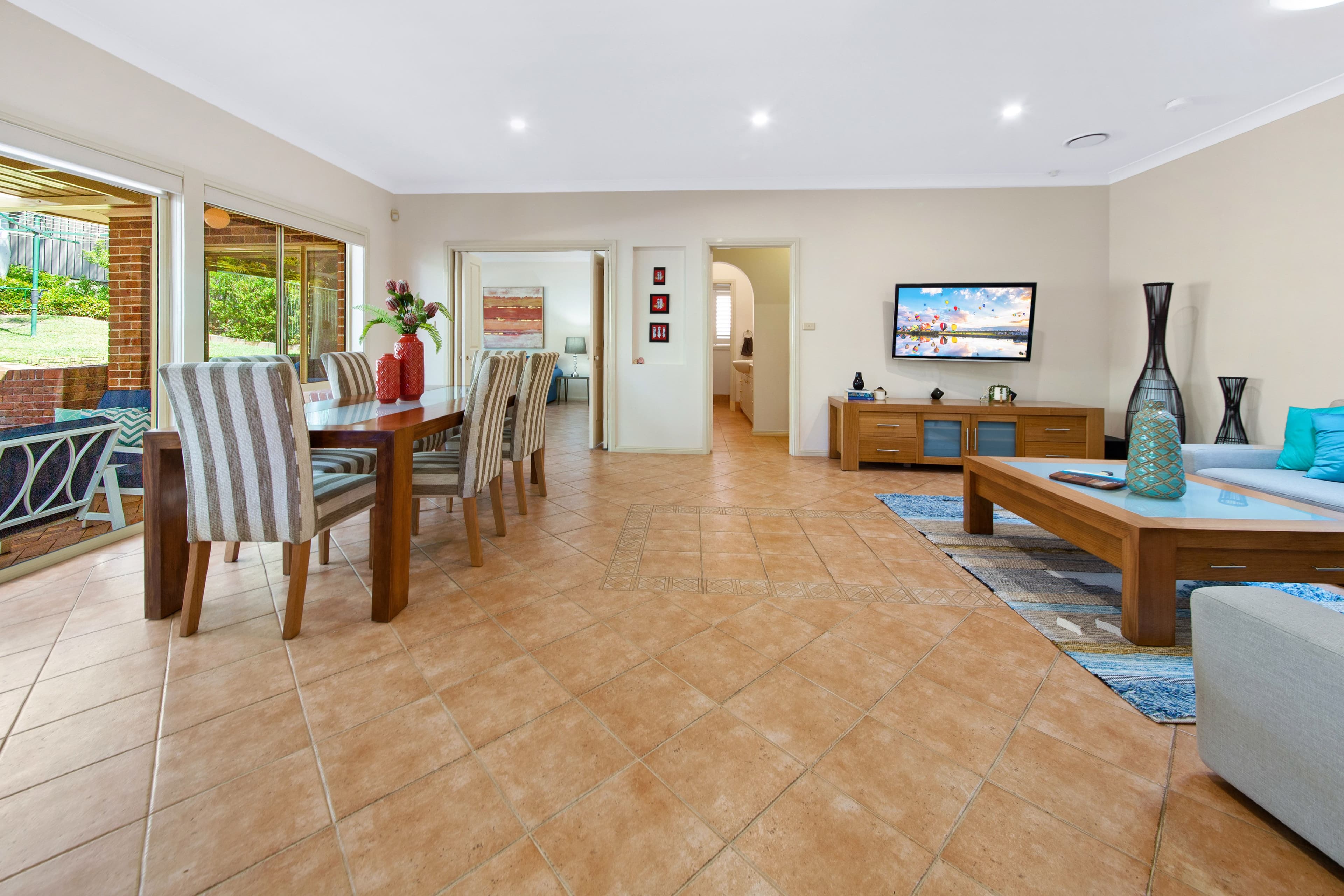 11 Lavender Place, Alfords Point NSW 2234, Alfords Point - Thumbnail 4