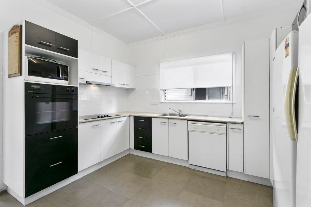 32 Shaftesbury Street, Tarragindi QLD 4121, Tarragindi - Thumbnail 3