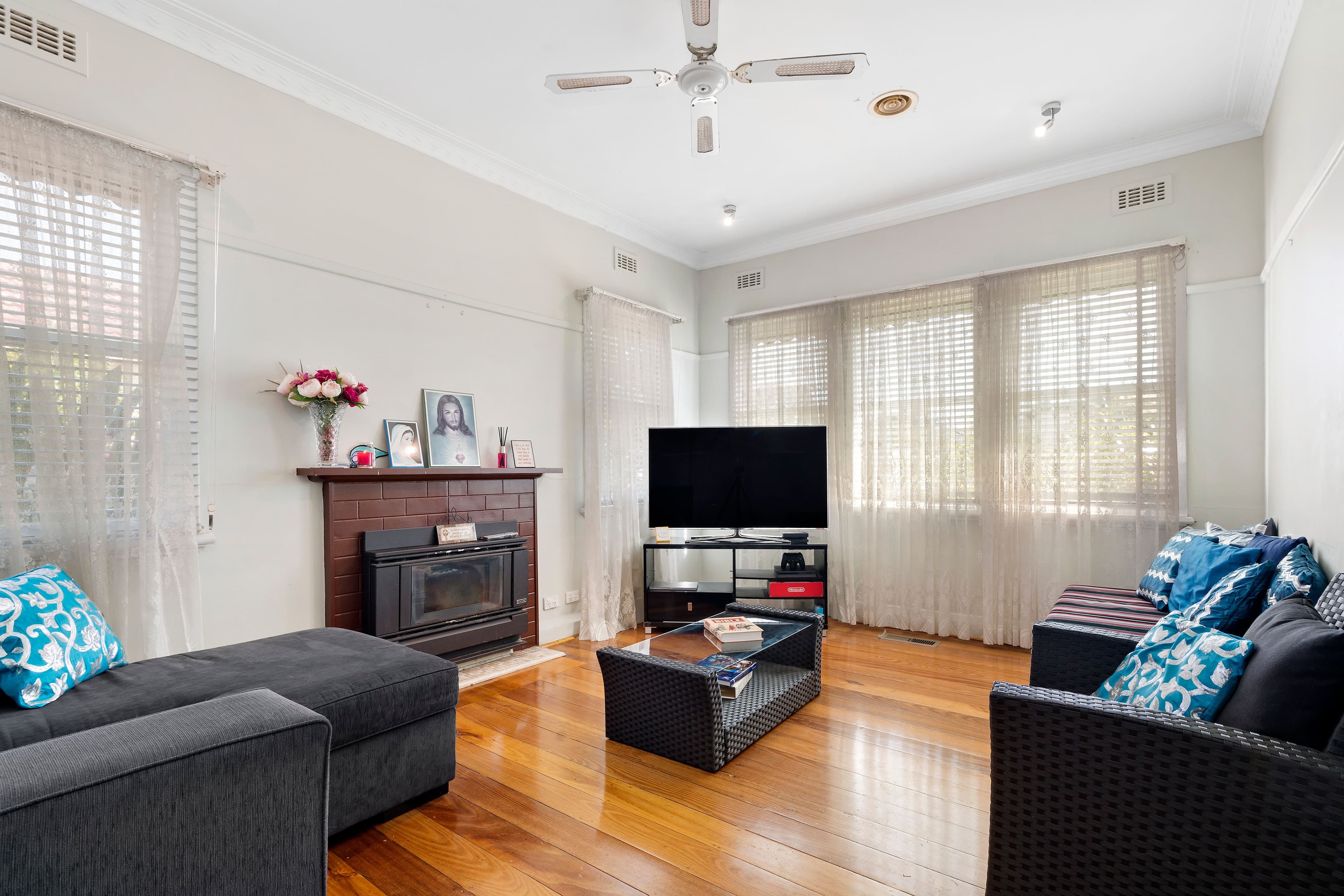 1096 North Road, Bentleigh East VIC 3165, Bentleigh East - Thumbnail 2
