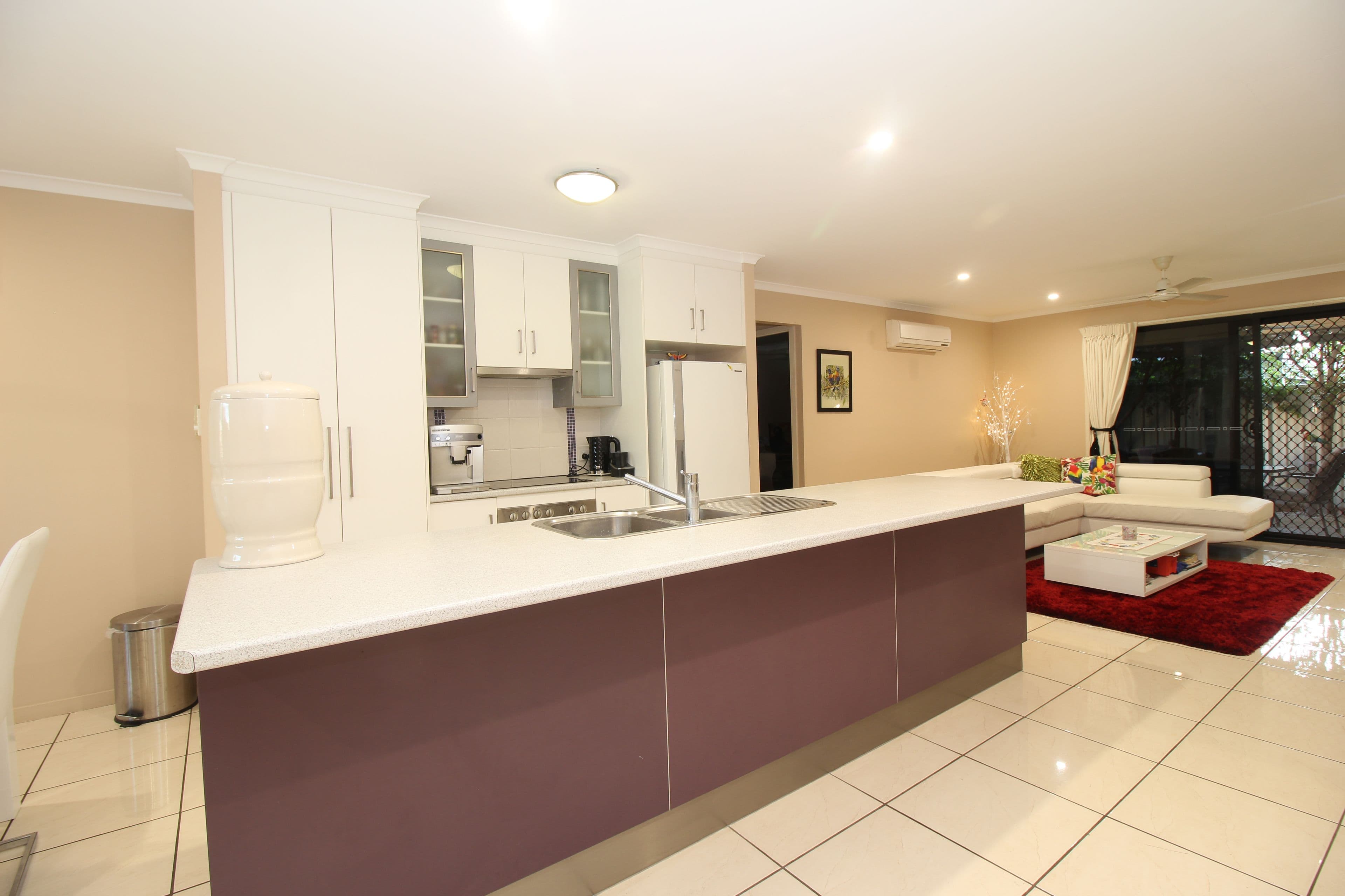 28 Saville Street, Emerald QLD 4720, Emerald - Thumbnail 4