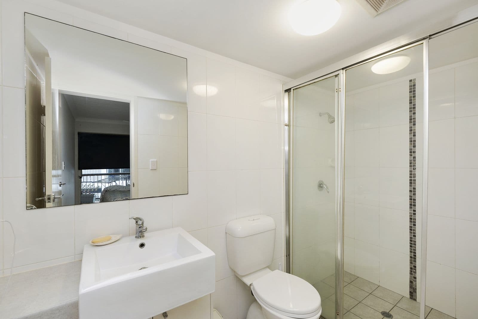 8 Bunton Street, Scarborough QLD 4020, Scarborough - Thumbnail 3