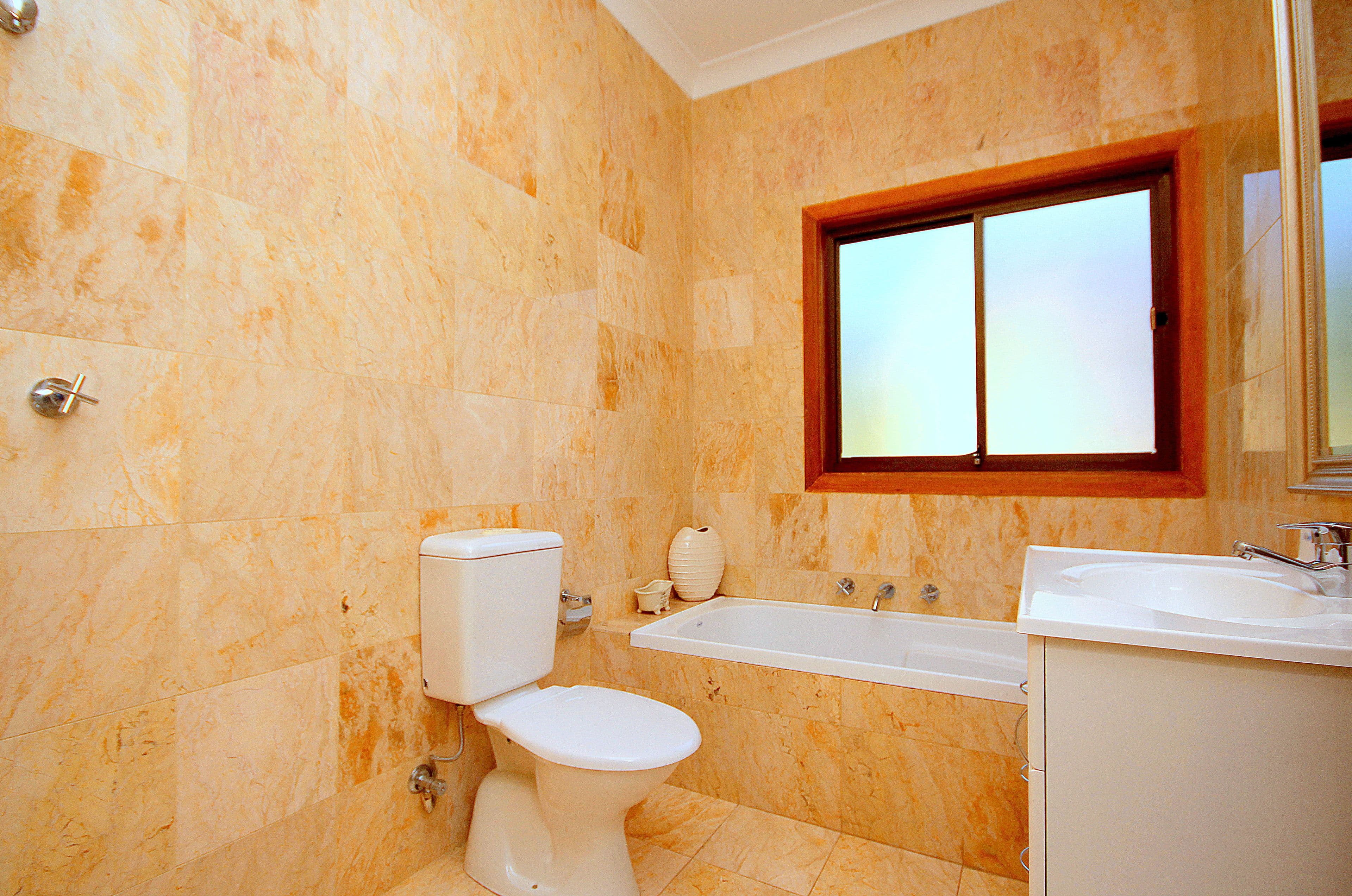 24 Ashby Avenue, Yagoona - Thumbnail 6