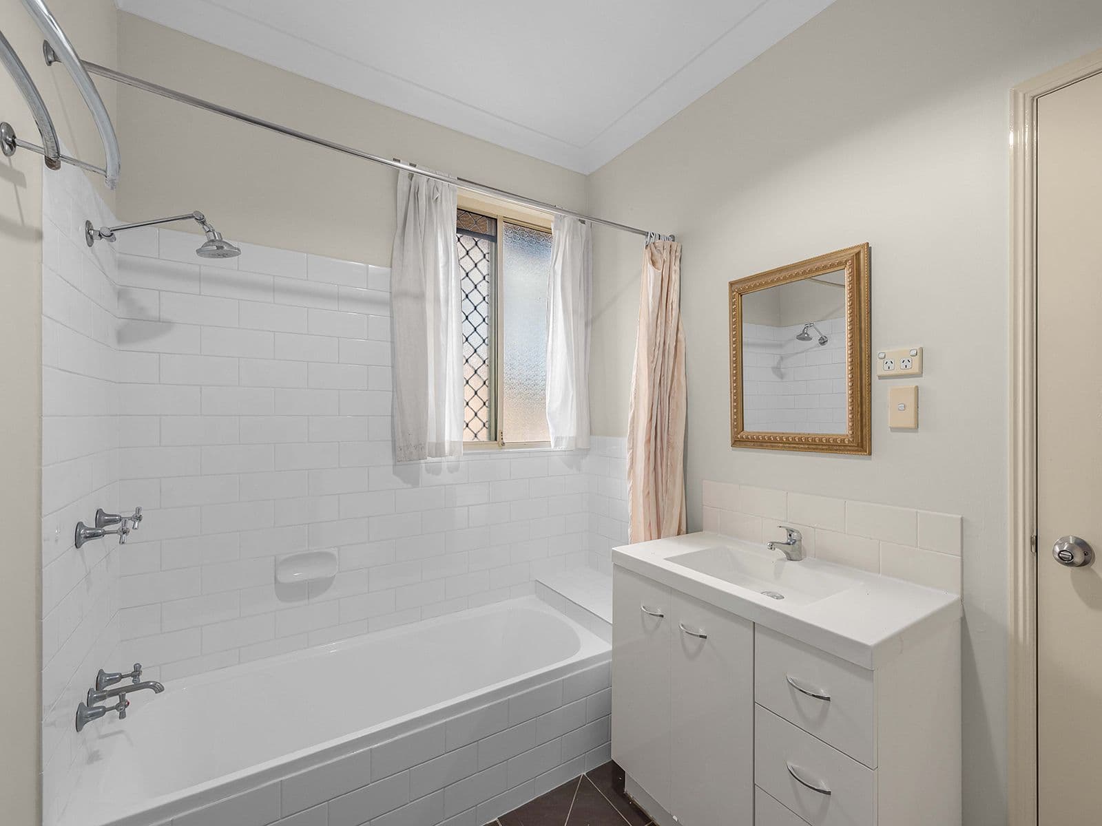 6 Popondetta Close, Darra QLD 4076, Darra - Thumbnail 5