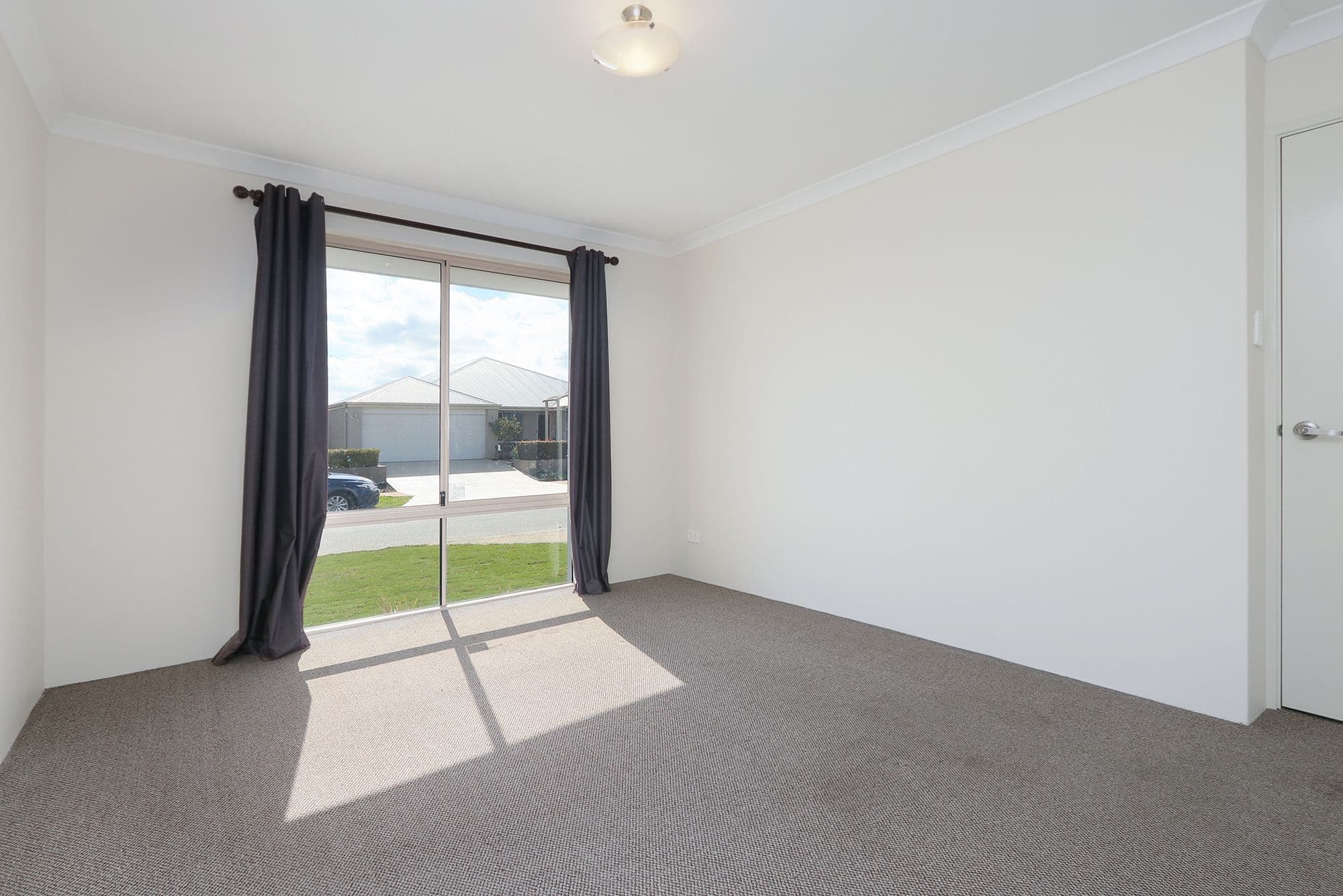 130 Suffolk Street, Caversham WA 6055, Caversham - Thumbnail 5
