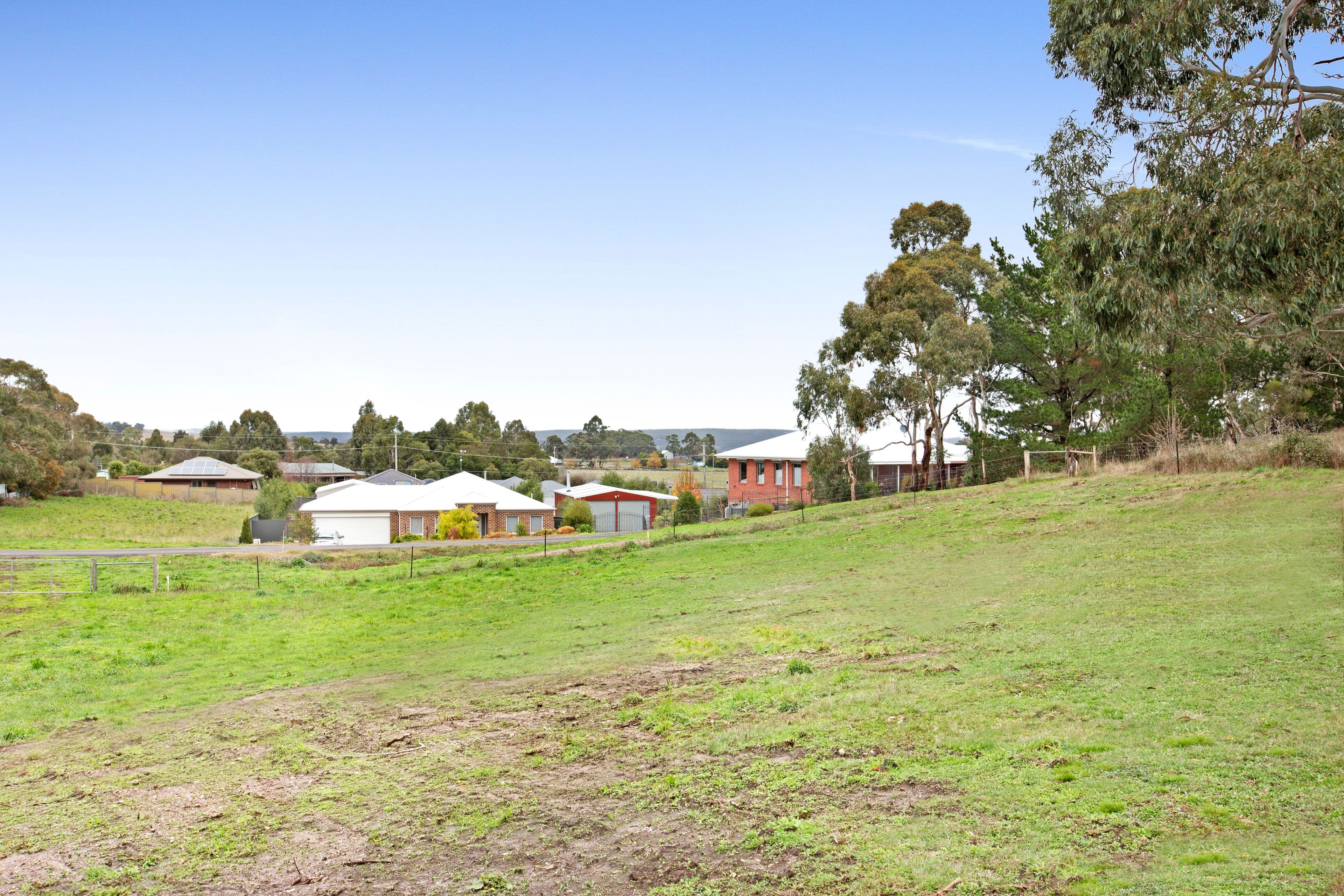 210 Nolan Street, Buninyong  Victoria  3357, Australia, Buninyong - Thumbnail 2