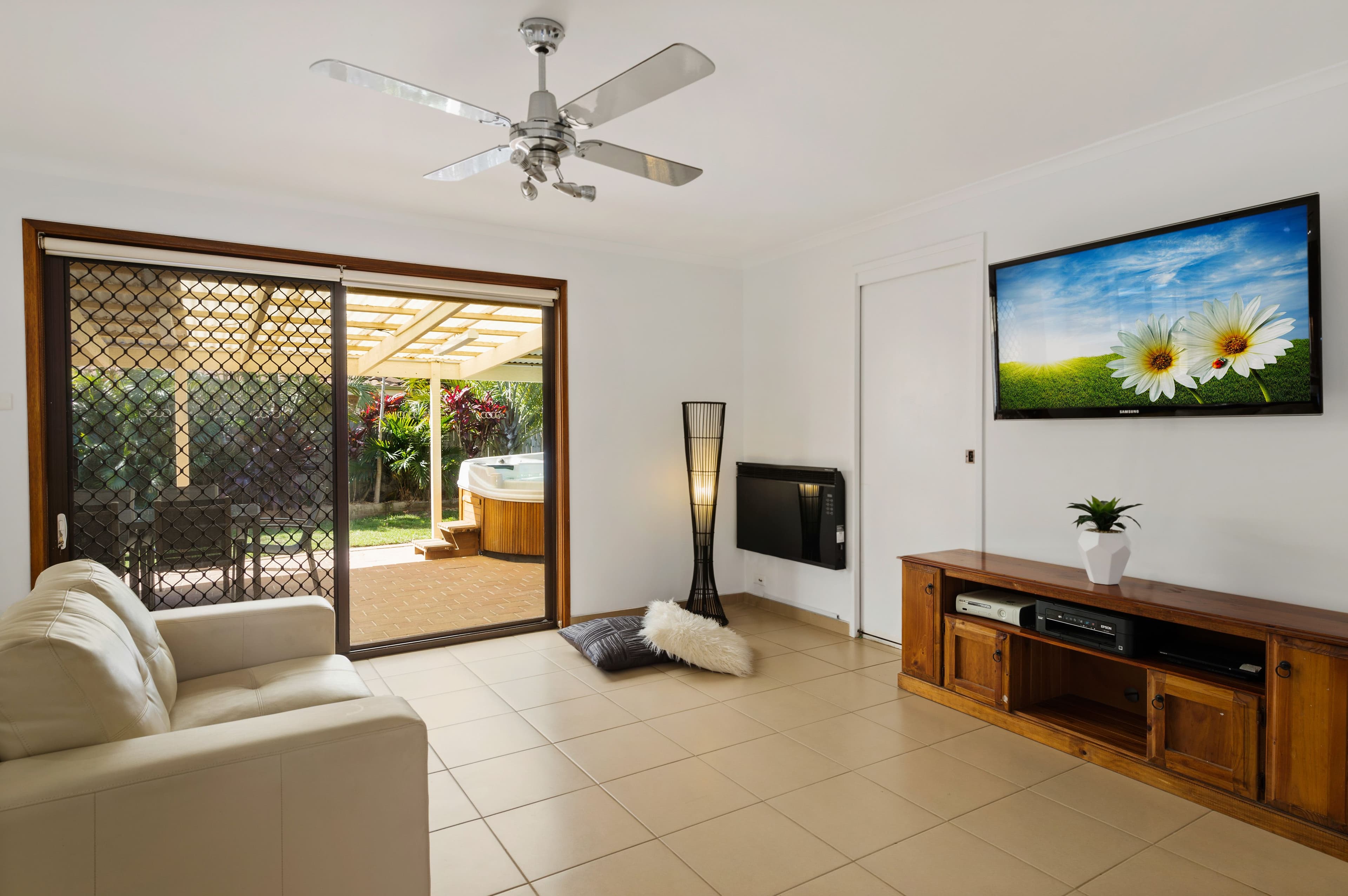 25 Hughes Crescent, Kiama Downs - Thumbnail 5