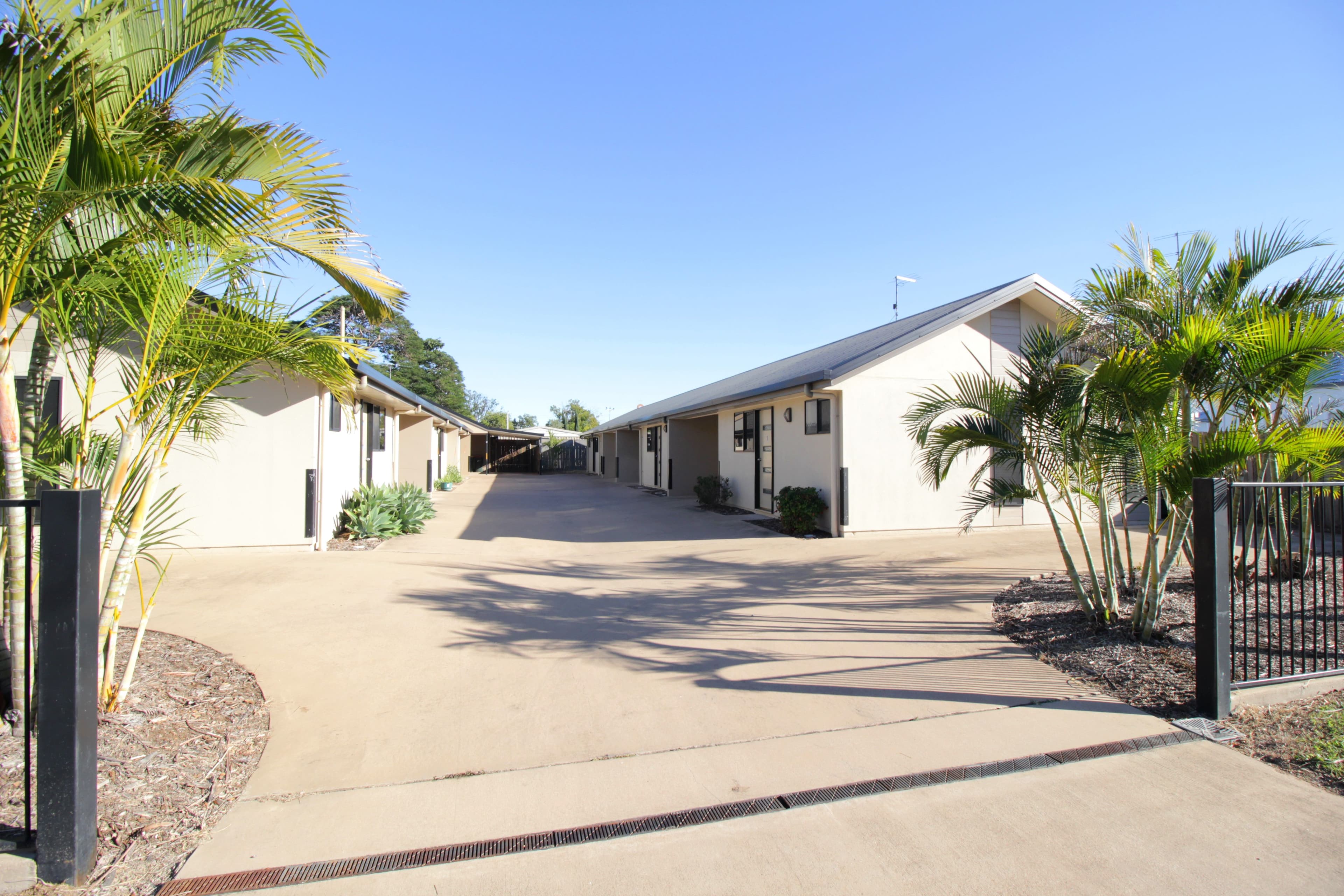 67 Anakie Street, Emerald QLD 4720, Emerald - Image 1