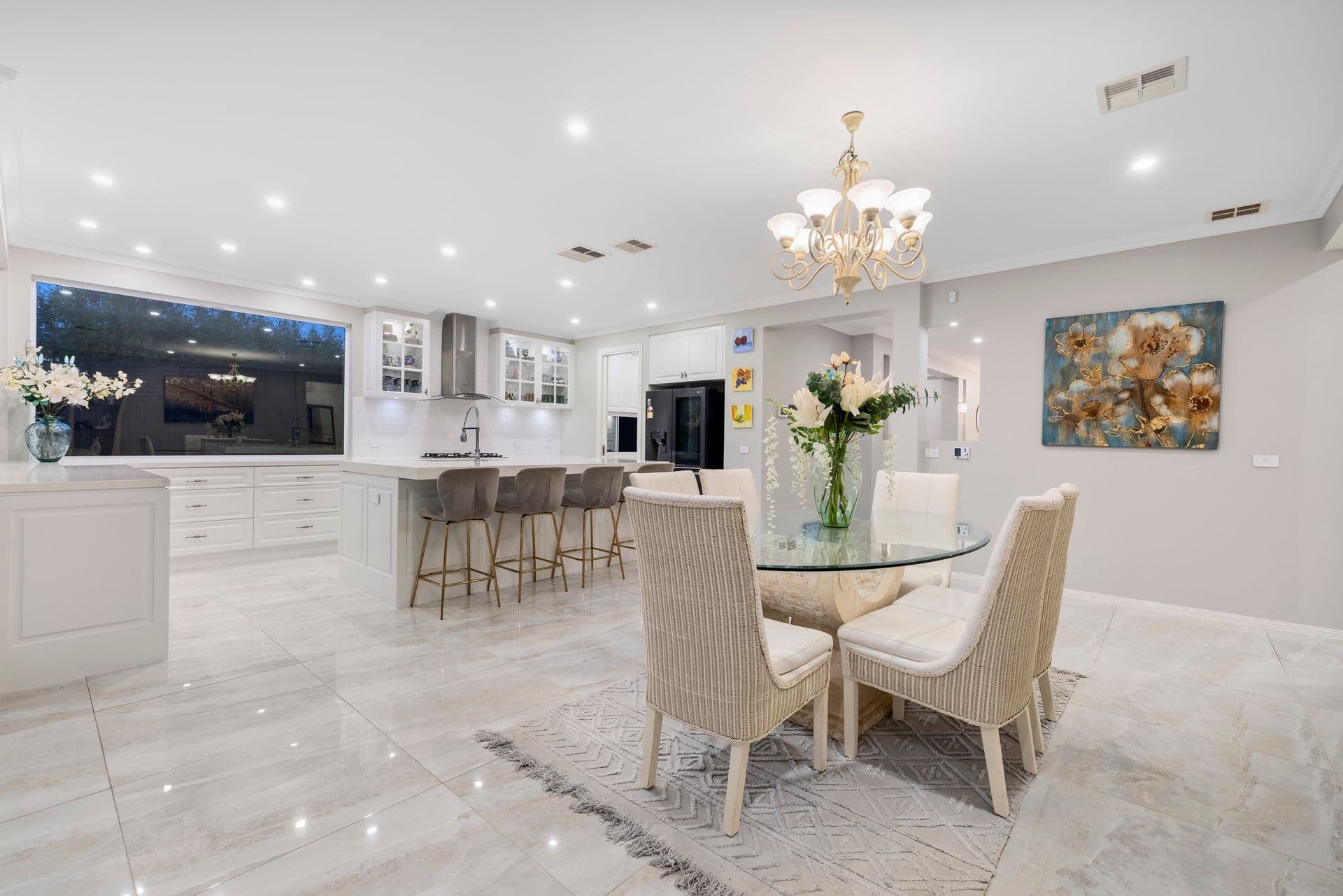 8 Castle Close, Glen Waverley VIC 3150, Glen Waverley - Thumbnail 5