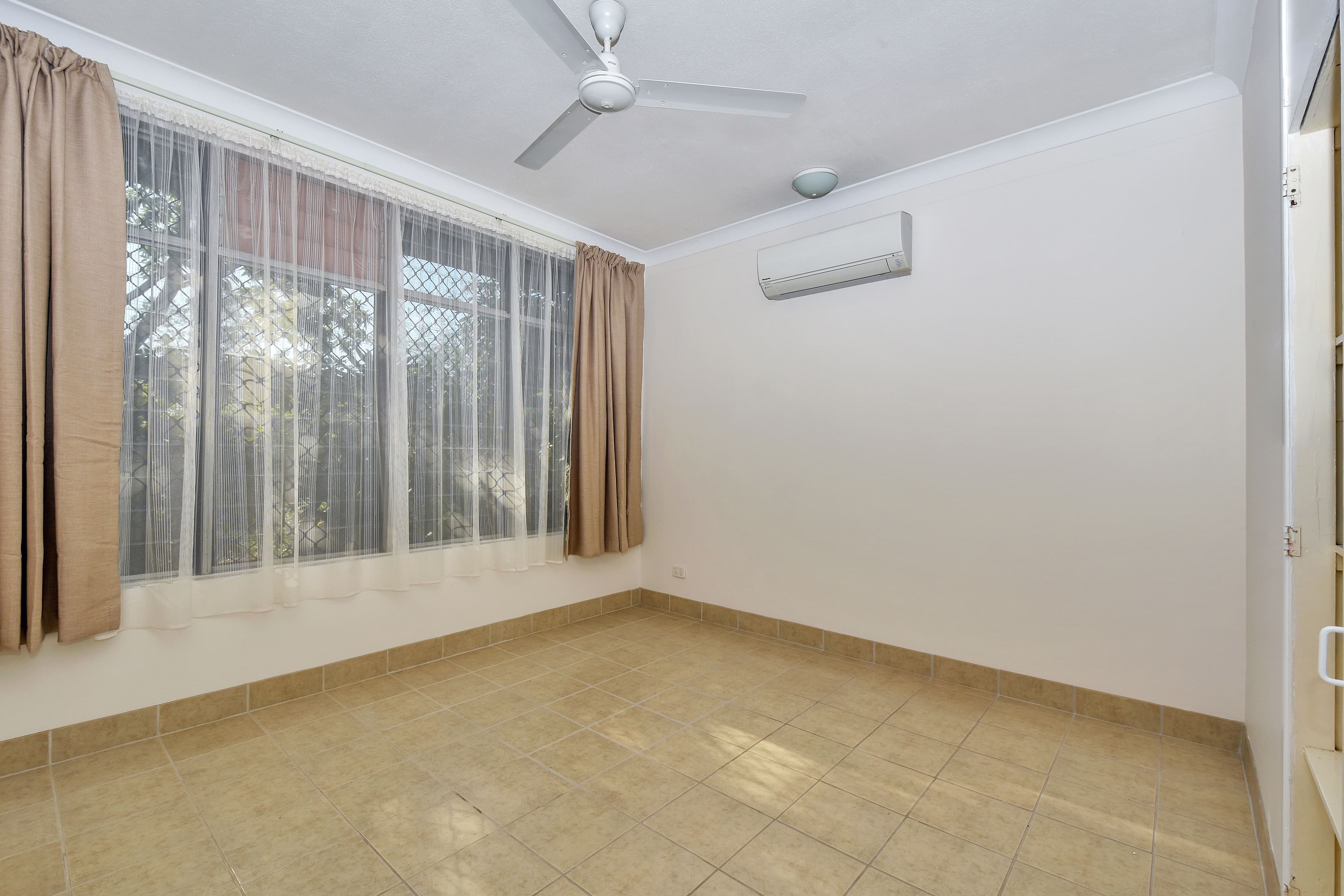 2/12 Budgen Street, Moil NT 0810, Moil - Thumbnail 3