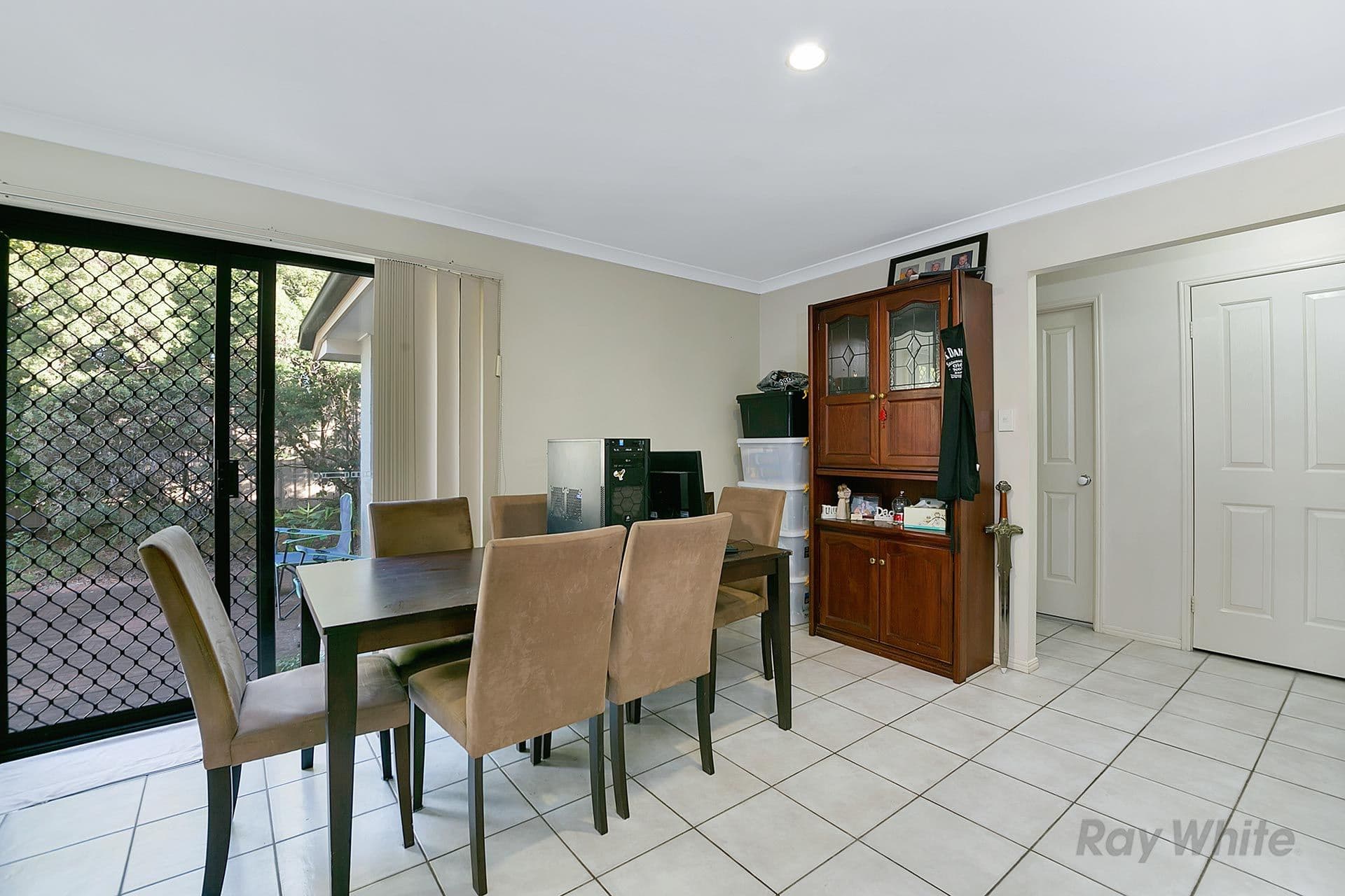 25 Buckingham Place, Eight Mile Plains QLD 4113, Eight Mile Plains - Thumbnail 3